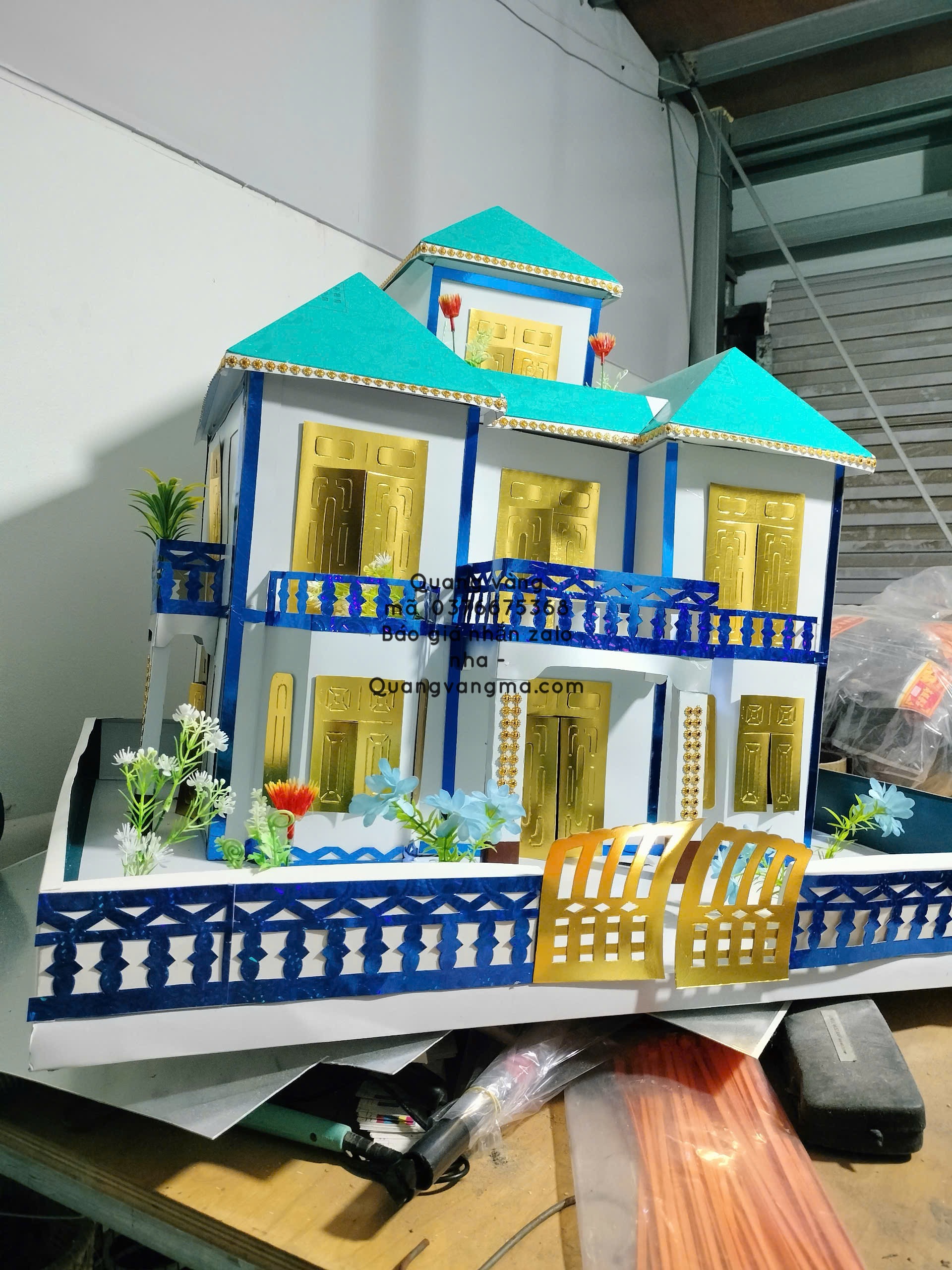 nhà 3 tầng sân vườn