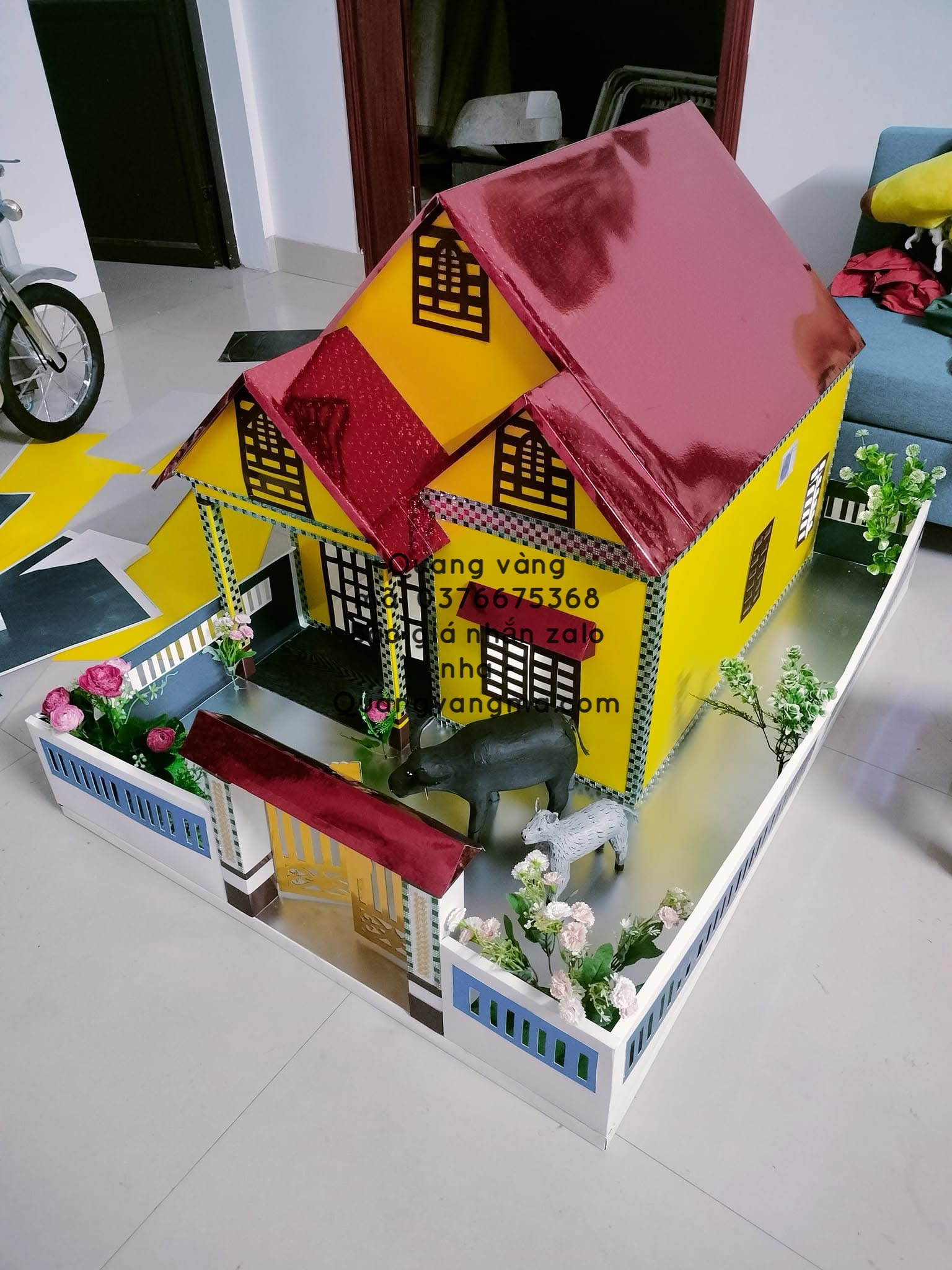nhà tranh có con trâu con chó trước cửa