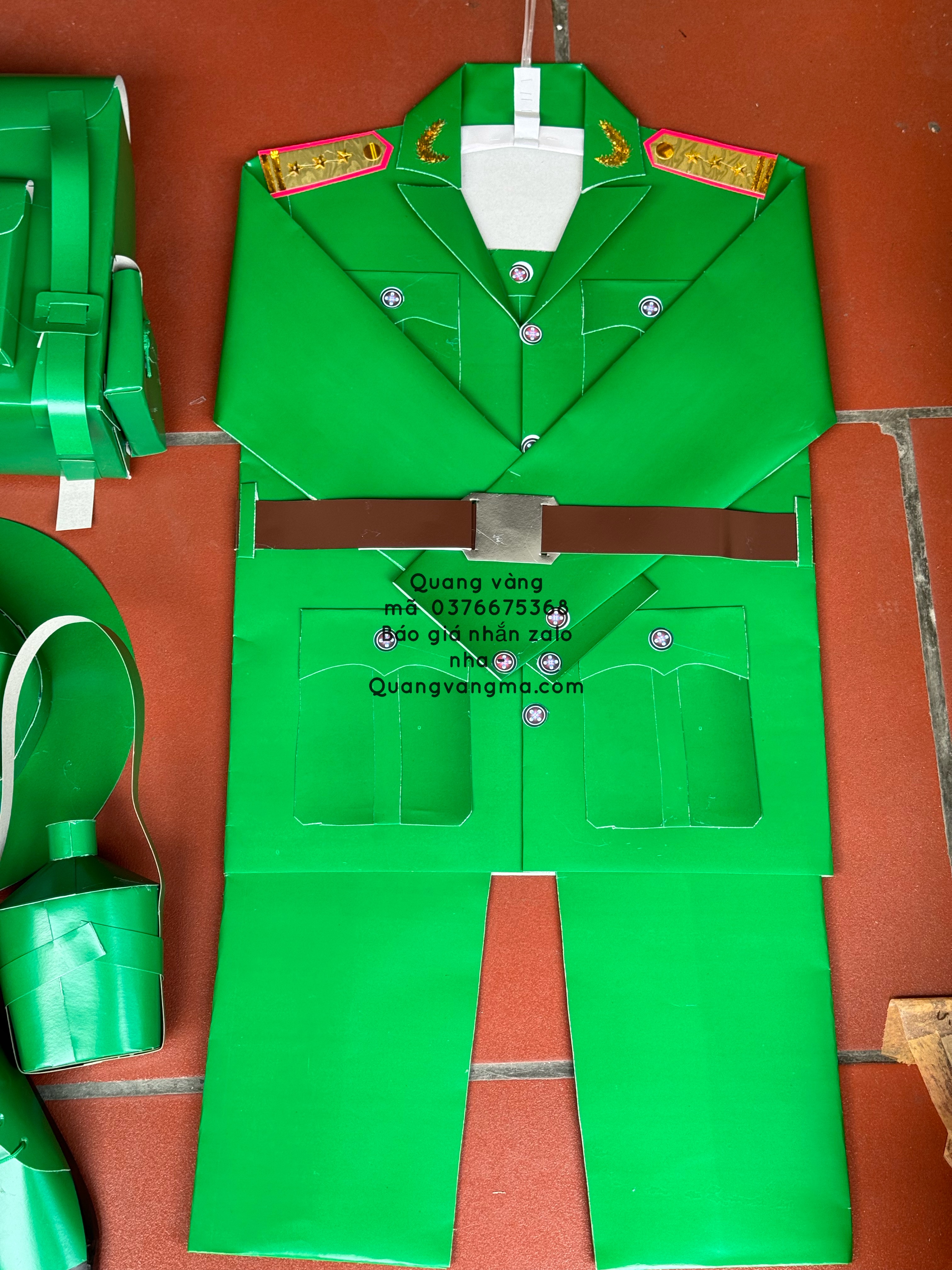 set bộ đội sịn