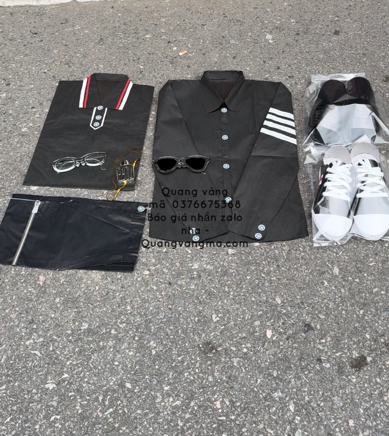 set con trai thích tông màu đen