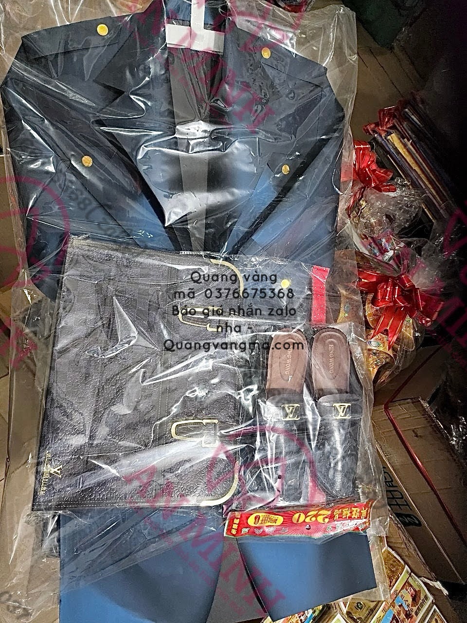 set măng tô to đầy đủ phụ kiện