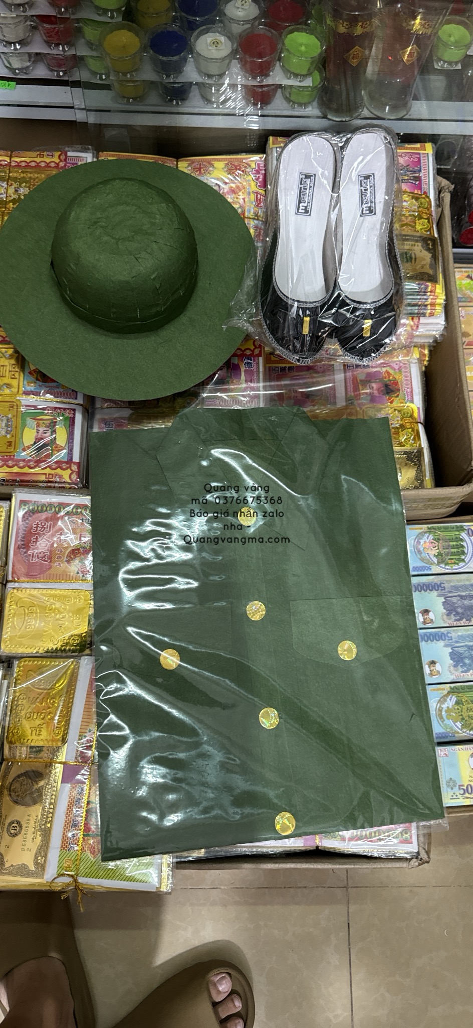 set nữ dân quân