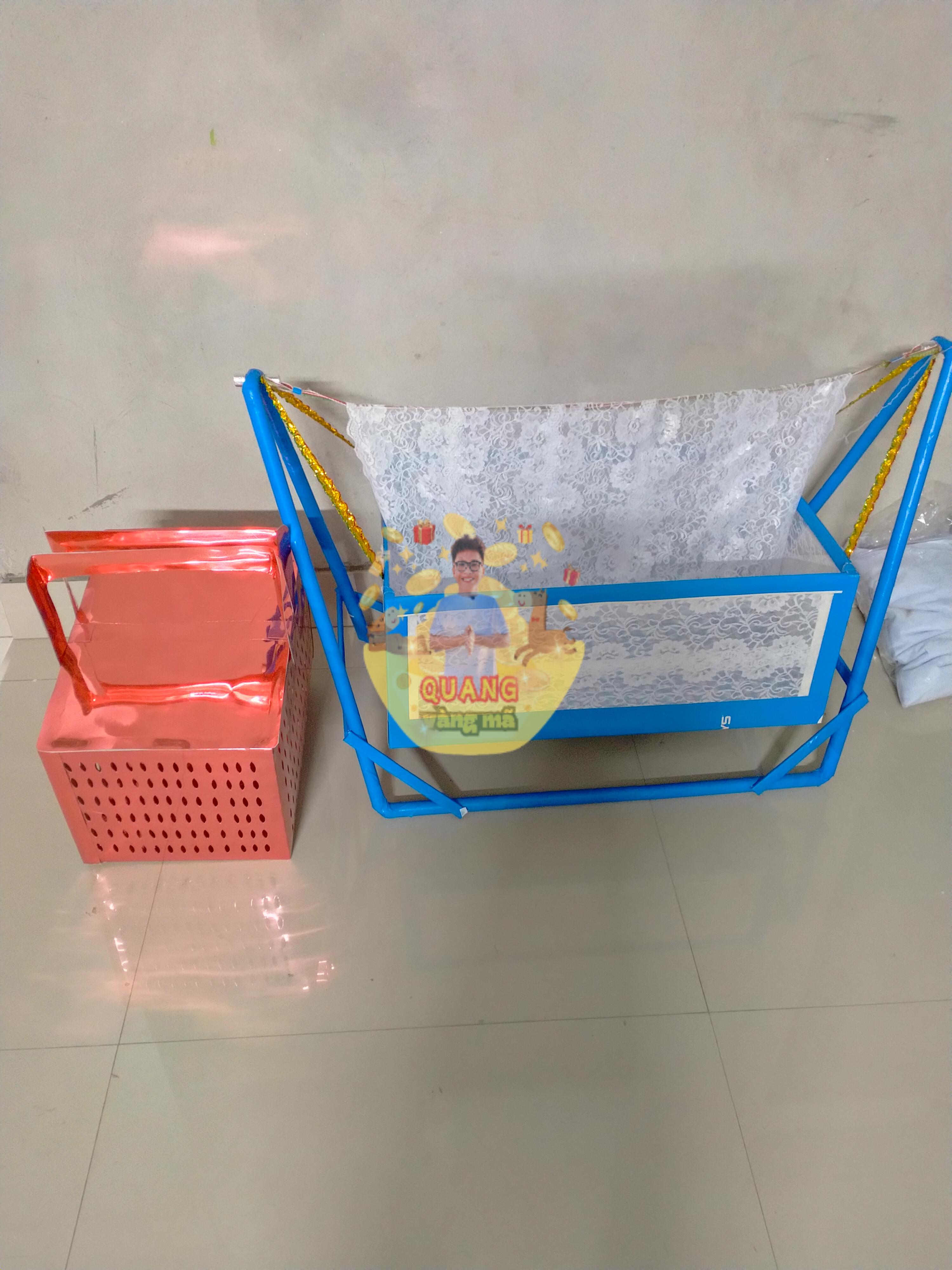 võng và nàn sơ sinh đi đẻ của em bé :(