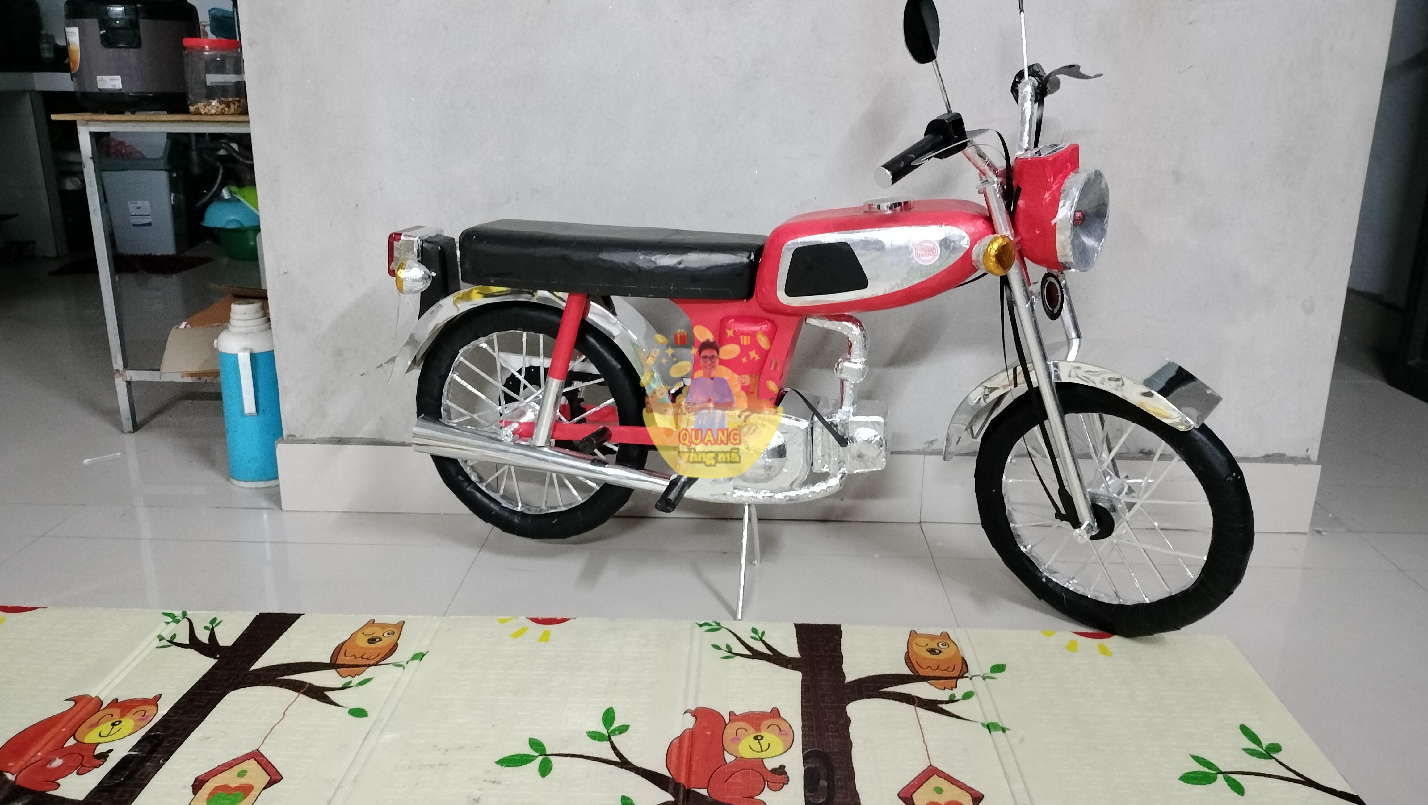 xe 67 honda đỏ
