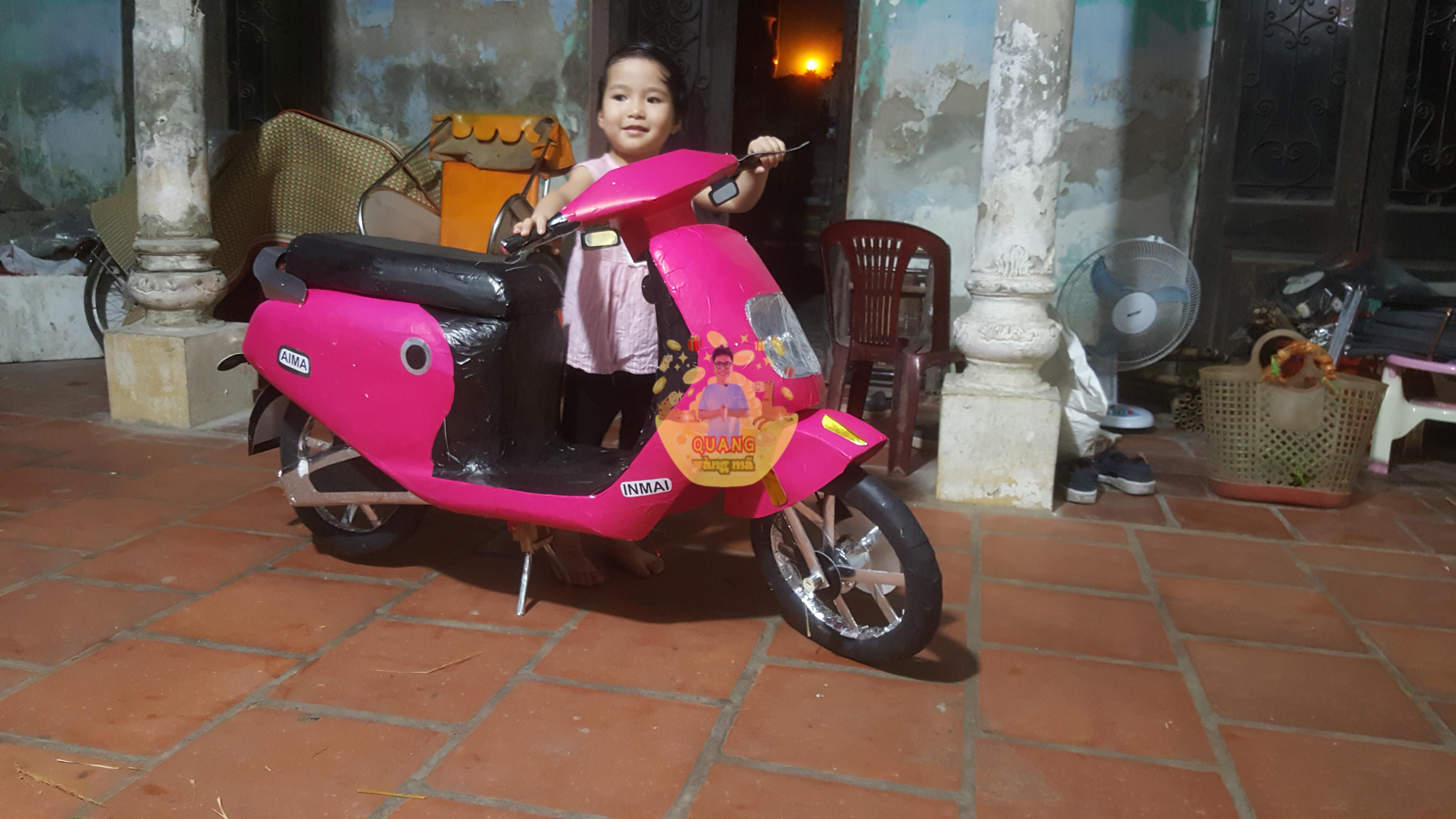 xe đạp điện mầu hồng