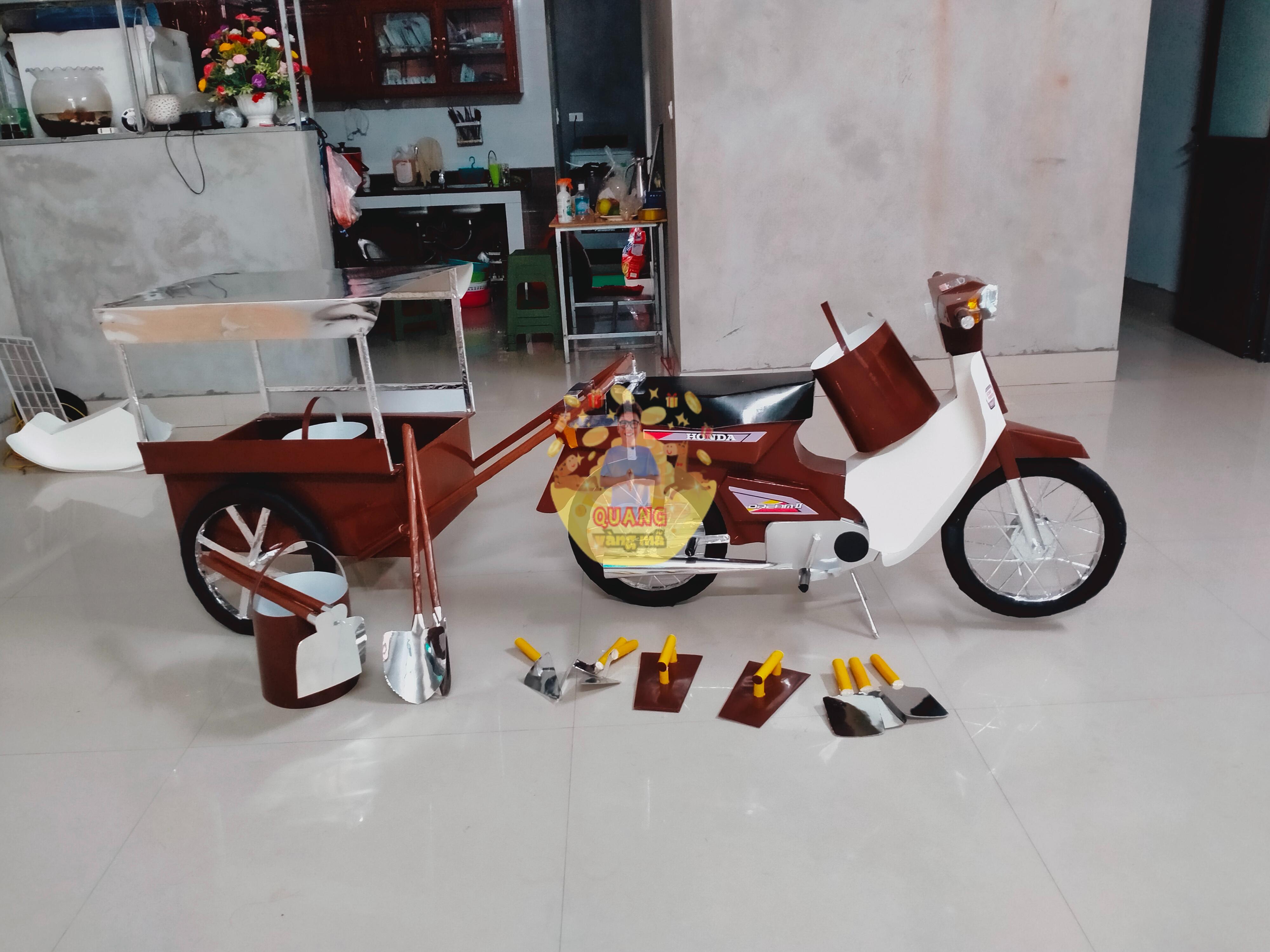 xe dream kéo cải tiến chở bộ đồ xây dựng bốc vác xi