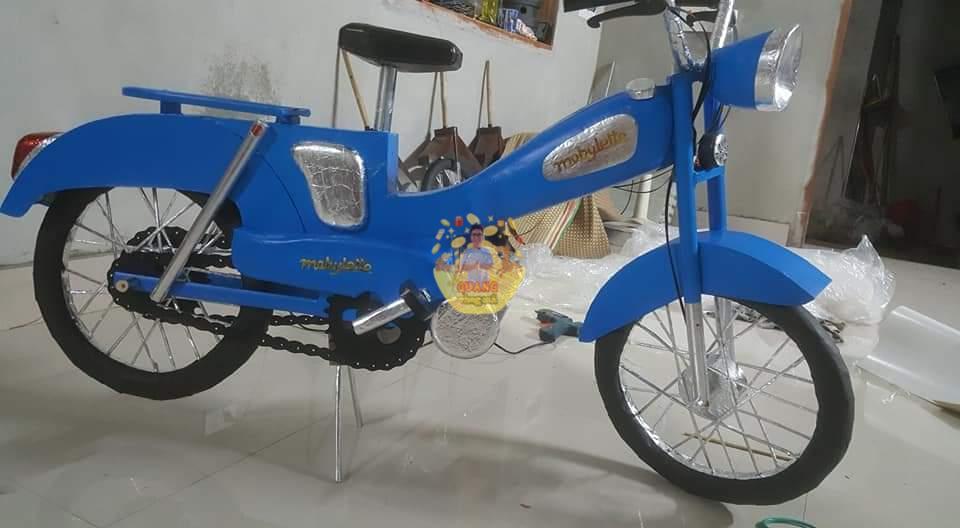 xe máy cổ mobylette