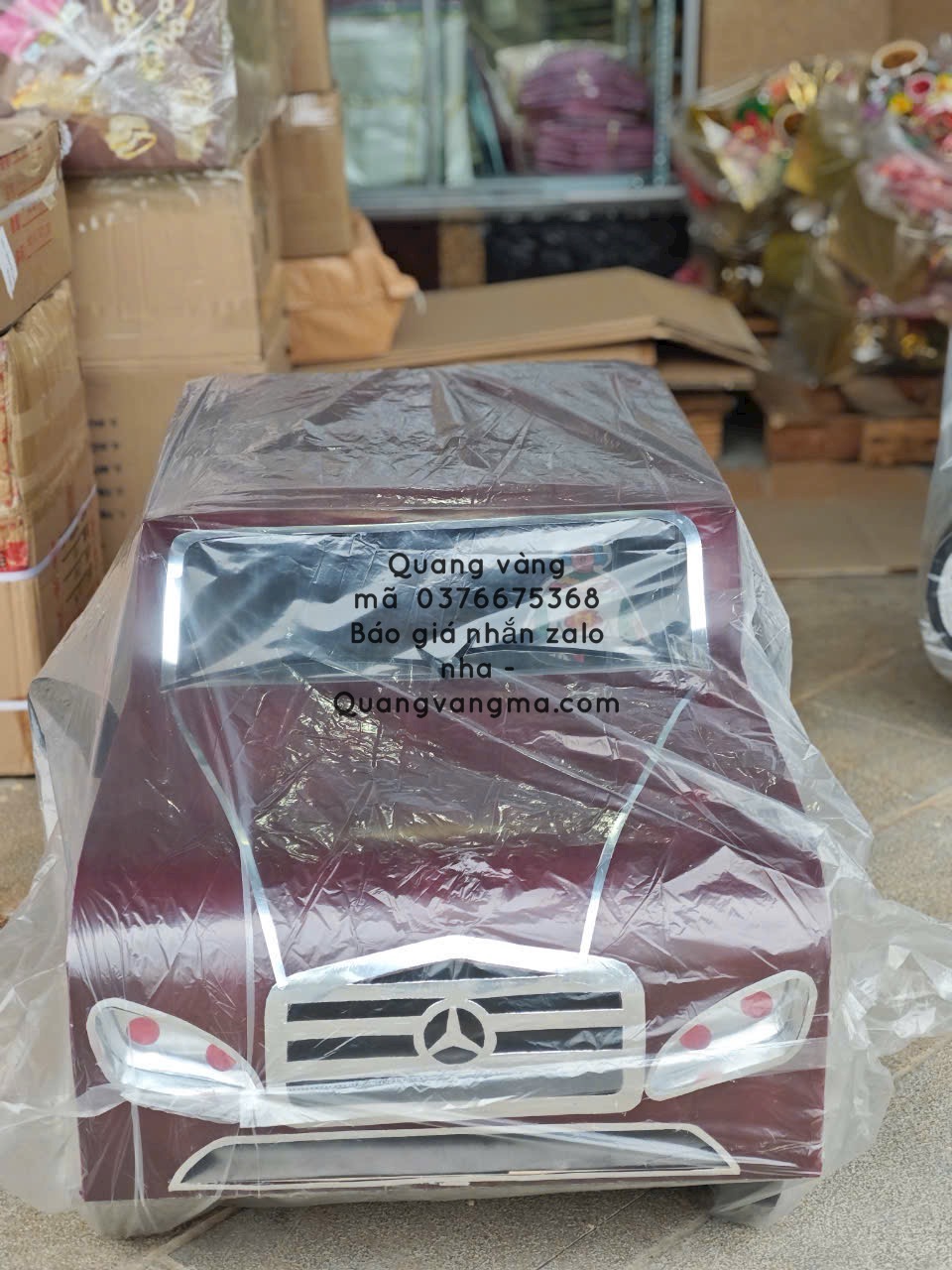 xe mẹc màu nâu