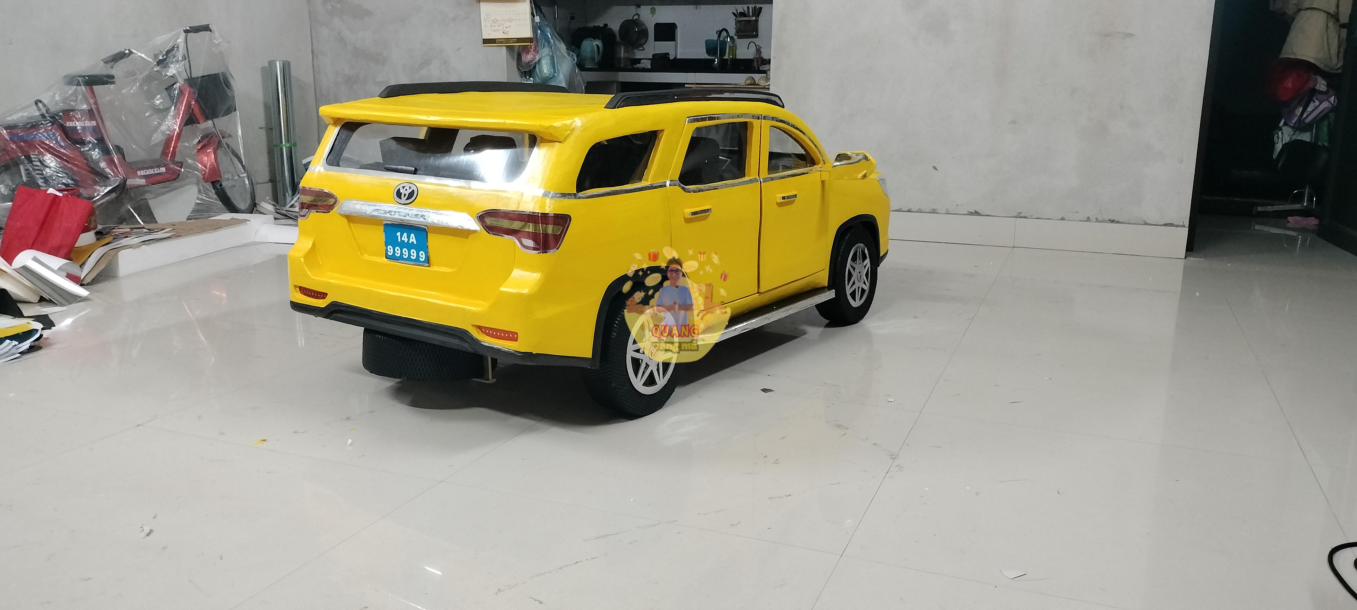 xe oto toyota fortuner biển xanh 14a 9999 vip