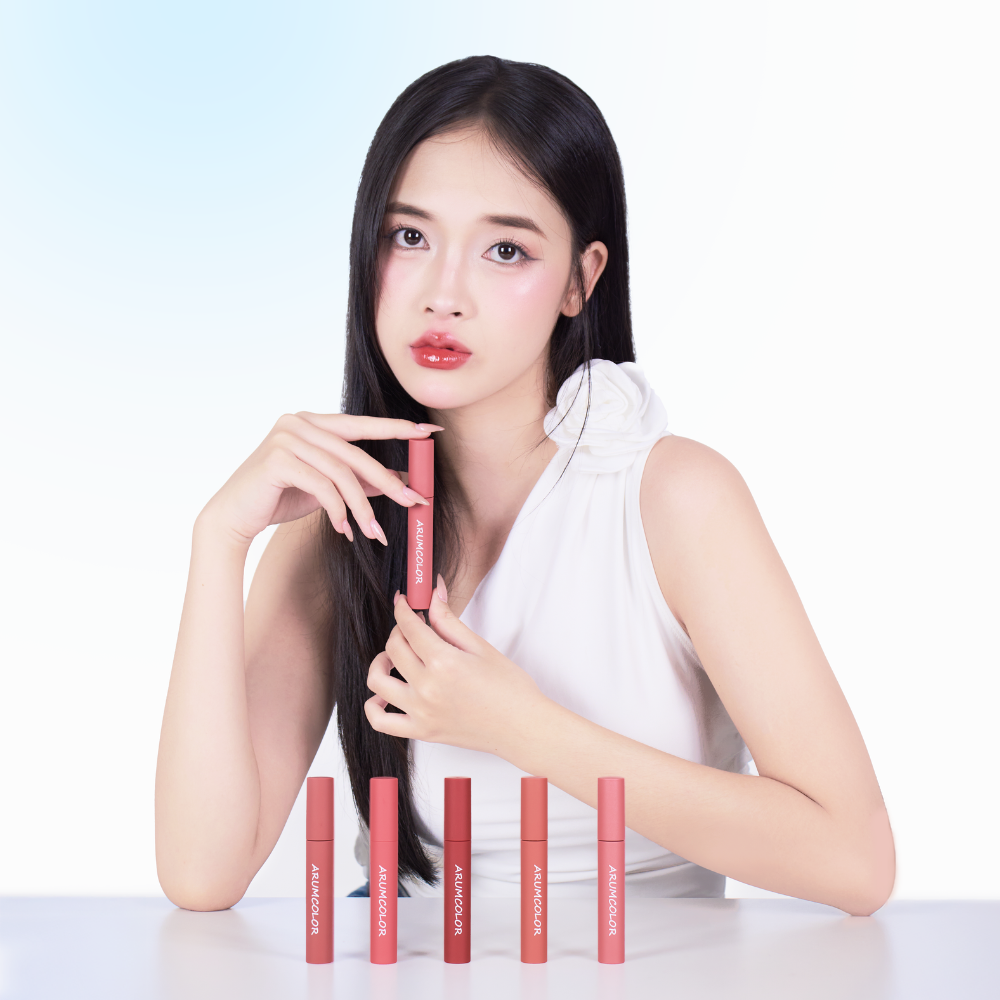 ARUMCOLOR-by-ARUMTOWN-Dong-Makeup-Tu-Nhien-Han-Quoc-Voi-Son-Tint-Bong-Hot-Trend-2.png