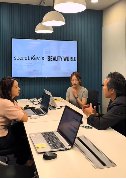 BeautyWorld-Chinh-Thuc-Hop-Tac-Cung-Secret-Key-Doc-Quyen-Phan-Phoi-Snow-White-Milky-Pack-Tai-Viet-Nam.png
