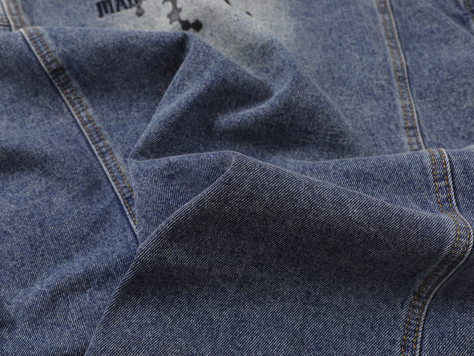 AO KHOAC JEAN NZ9146(168-P108