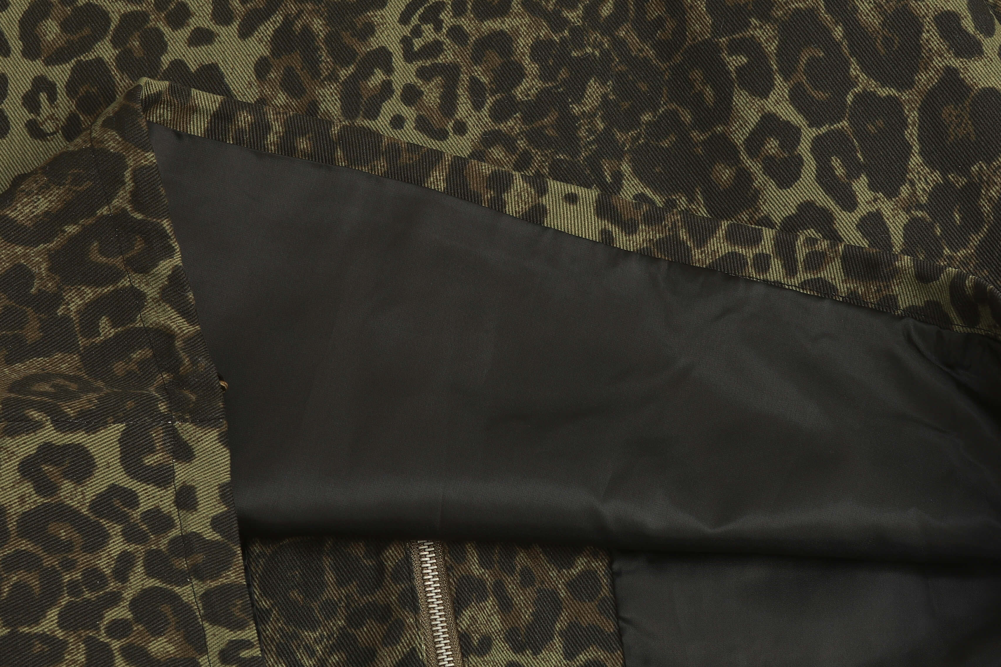 AO KHOAC KAKI WT2112(158-P108)