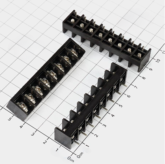 HB8.25-8 Terminal Khối Hàn PCB 8 Cực 20A 300V 8.25mm Hàn PCB
