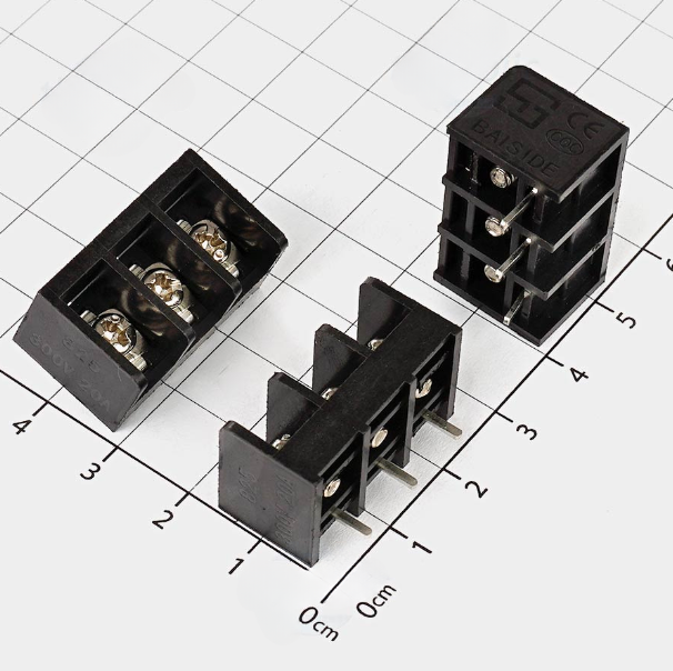 HB8.25-3 Terminal Khối Hàn PCB 3 Cực 20A 300V 8.25mm Hàn PCB