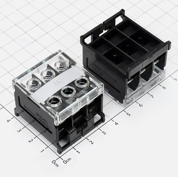 IN20BK-C Terminal Khối Gắn Ray 3 Cực 30A 600V Cỡ Dây 2-3.5mm2