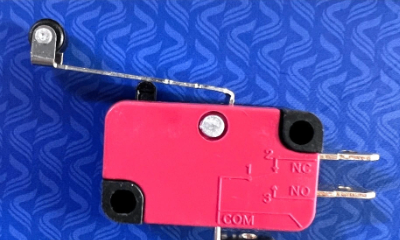 Công tắc hành trình 15A250V có bánh lăn V-156-1C25 - D3H15