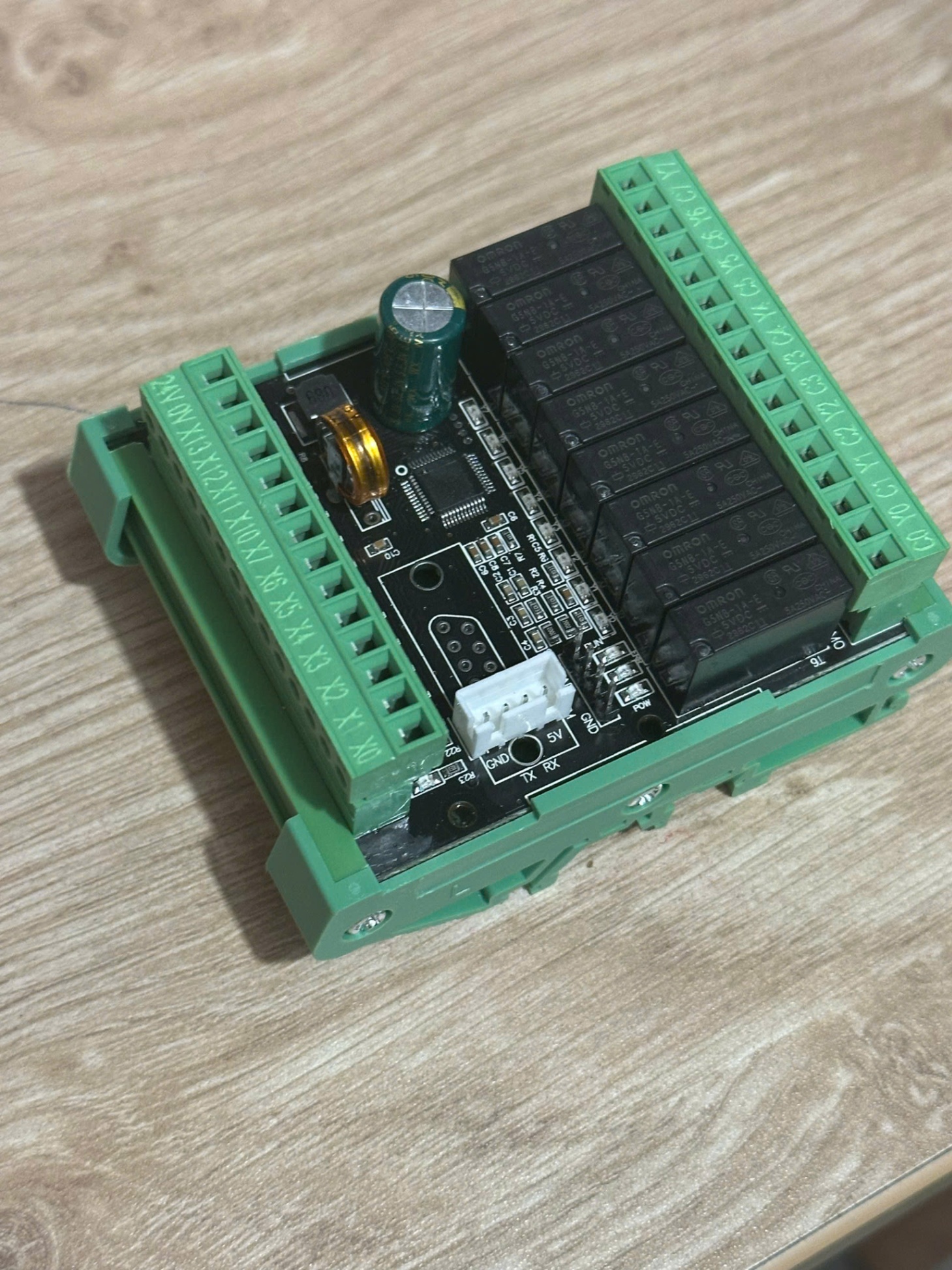 Board mạch PLC Mini PTL WS2N Mitsubishi FX2N-20MR -S, 12 In/ 8 Out RELAY, TTL,RS232 9.6kbps, GX-Works 2, Analog 0-10V, có đế, DC12-24V - Có đế cài ray TTL