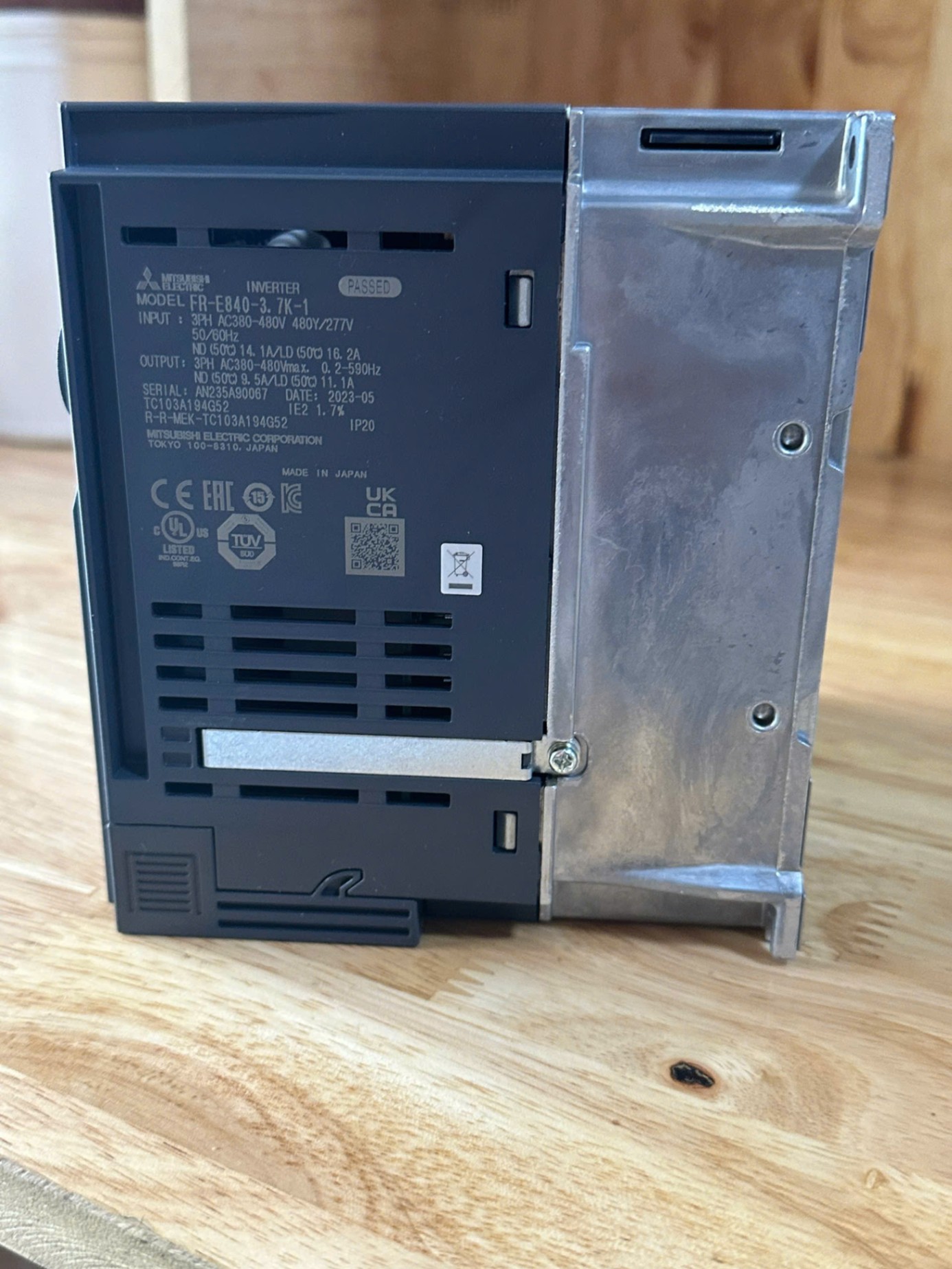 Biến tần Mitsubishi FR-E840-0095-4-60 (3.7kW)