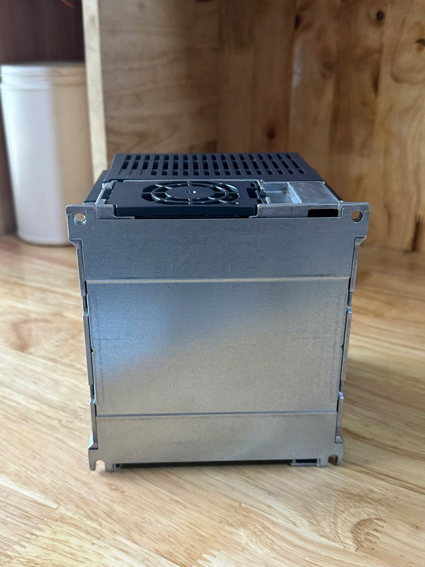 Biến tần Mitsubishi FR-E840-0095-4-60 (3.7kW)