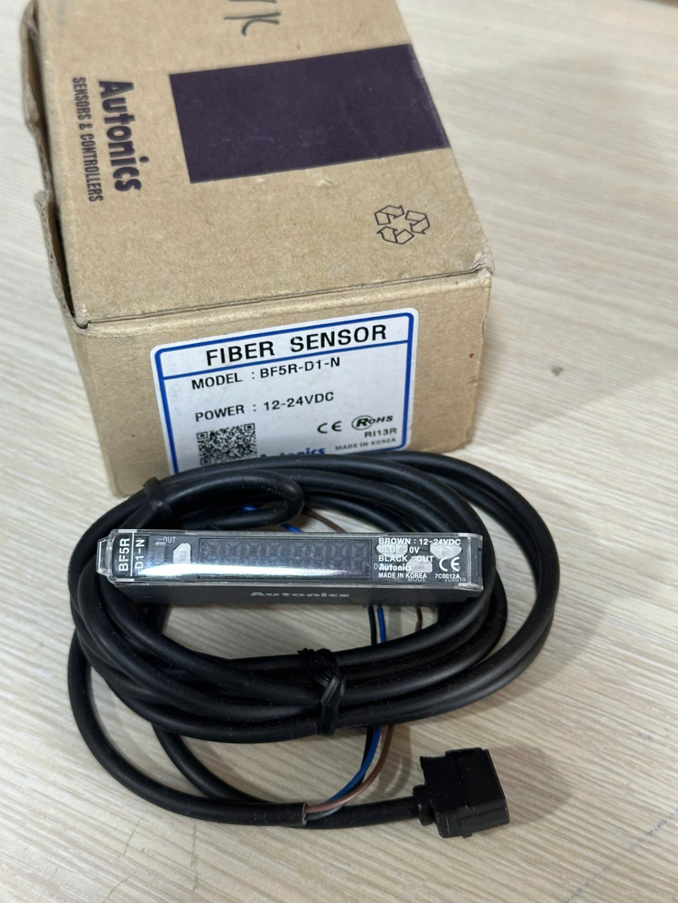 Cảm Biến Quang Điện BF5R-D1-N | Độ Nhạy Cao Cho Tự Động Hóa Công Nghiệp - Bộ Khuếch Đại Sợi Quang AUTONICS