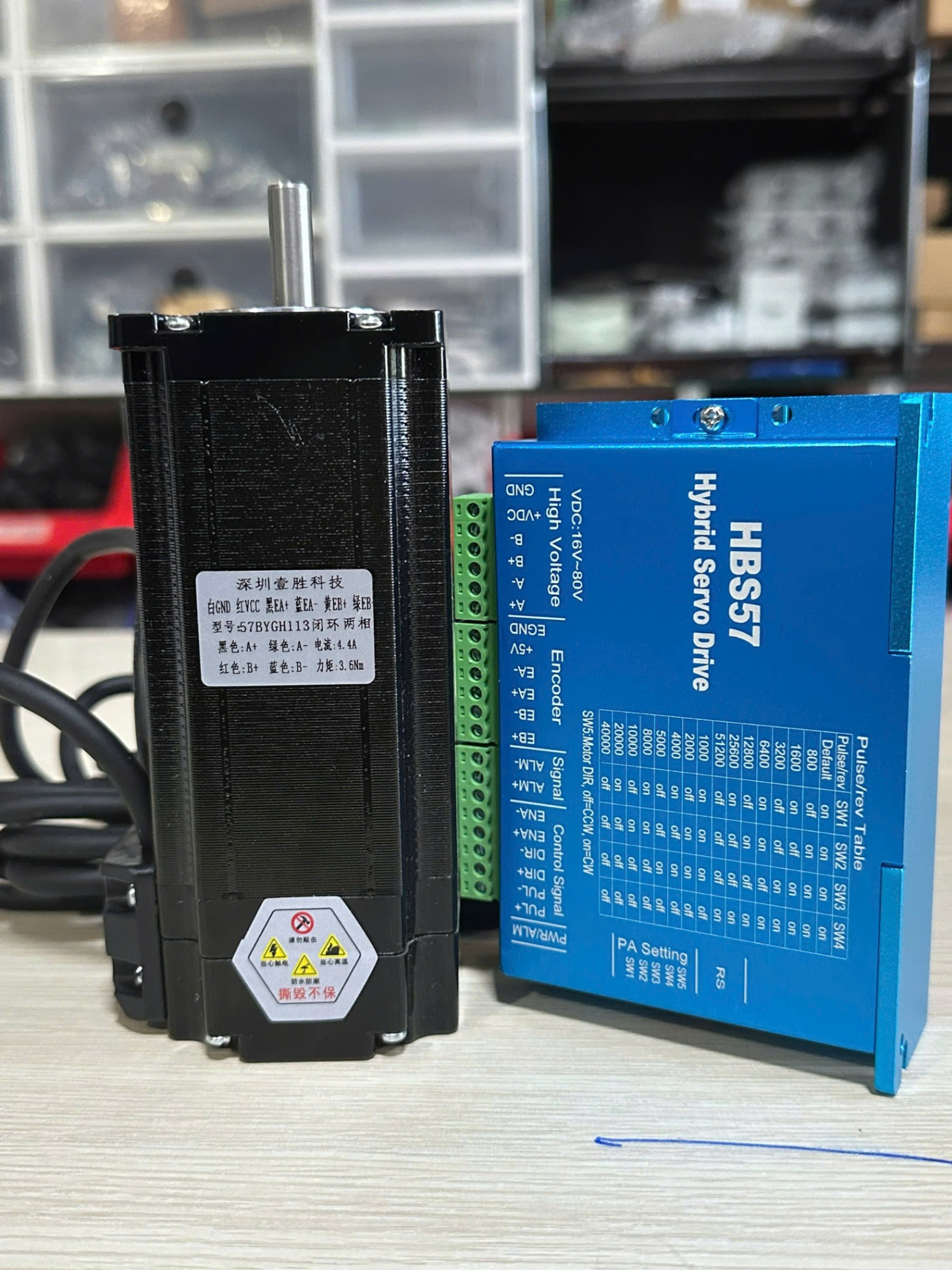 Bộ Động Cơ Bước Vòng Kín 57 3N.m 3.6N.m 4.4A với HBS57 và Mã Hóa - động cơ 57BYGH113 -chiều dài thân 112mm  cáp 3m DRIVER HBS57