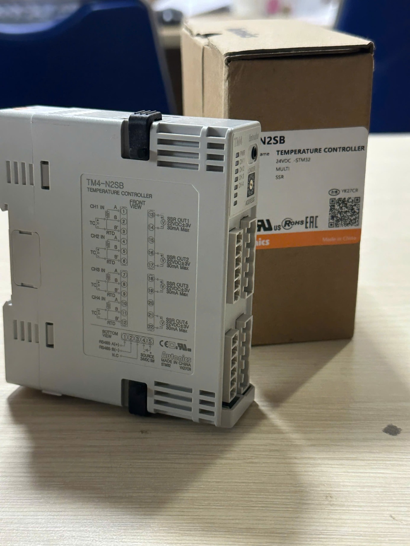 Bộ Điều Khiển Nhiệt Độ Autonics TM4-N2SB - 4 Kênh SSR, Giao Tiếp RS-485, Điện Áp 100-240VAC, Độ Chính Xác Cao
