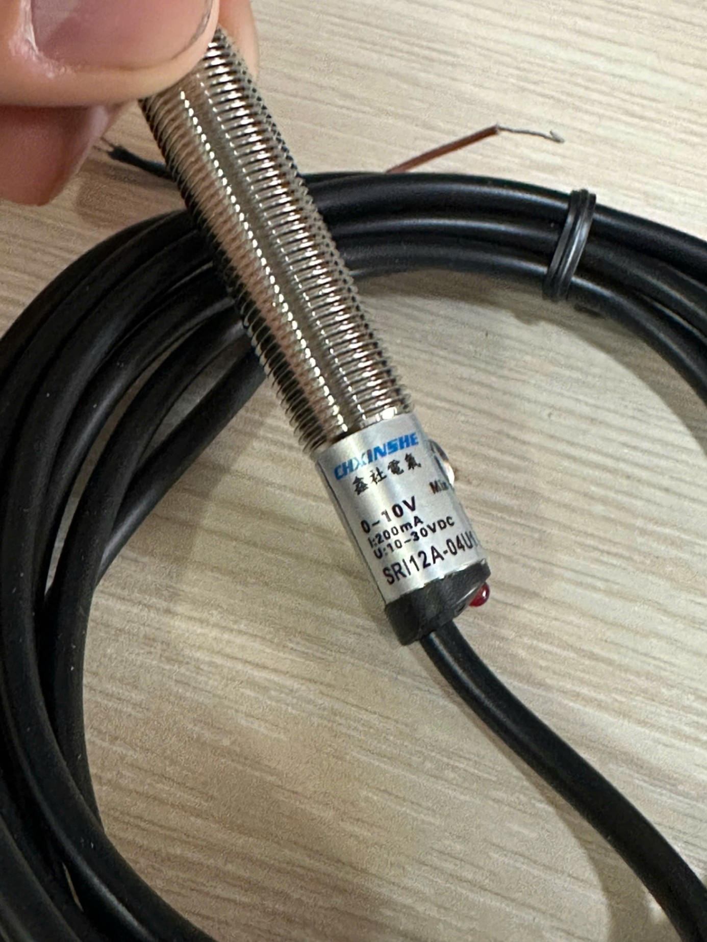 Cảm Biến Tiệm Cận Analog  M12 - 0-10V SRI12A-04U1 | tùy chọn M12 M18 J4-D8V XinShe 0-10V 4-20mA Vị Trí Tuyến Tính Kim Loại