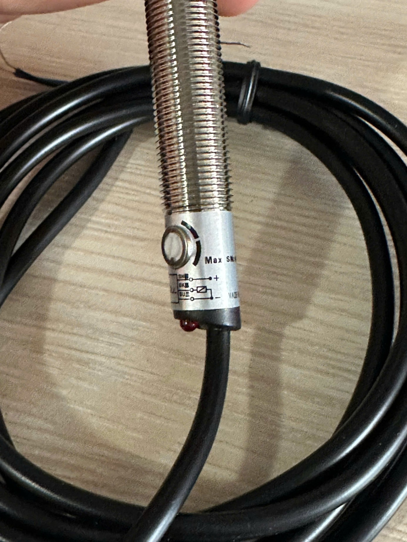 Cảm Biến Tiệm Cận Analog  M12 - 0-10V SRI12A-04U1 | tùy chọn M12 M18 J4-D8V XinShe 0-10V 4-20mA Vị Trí Tuyến Tính Kim Loại