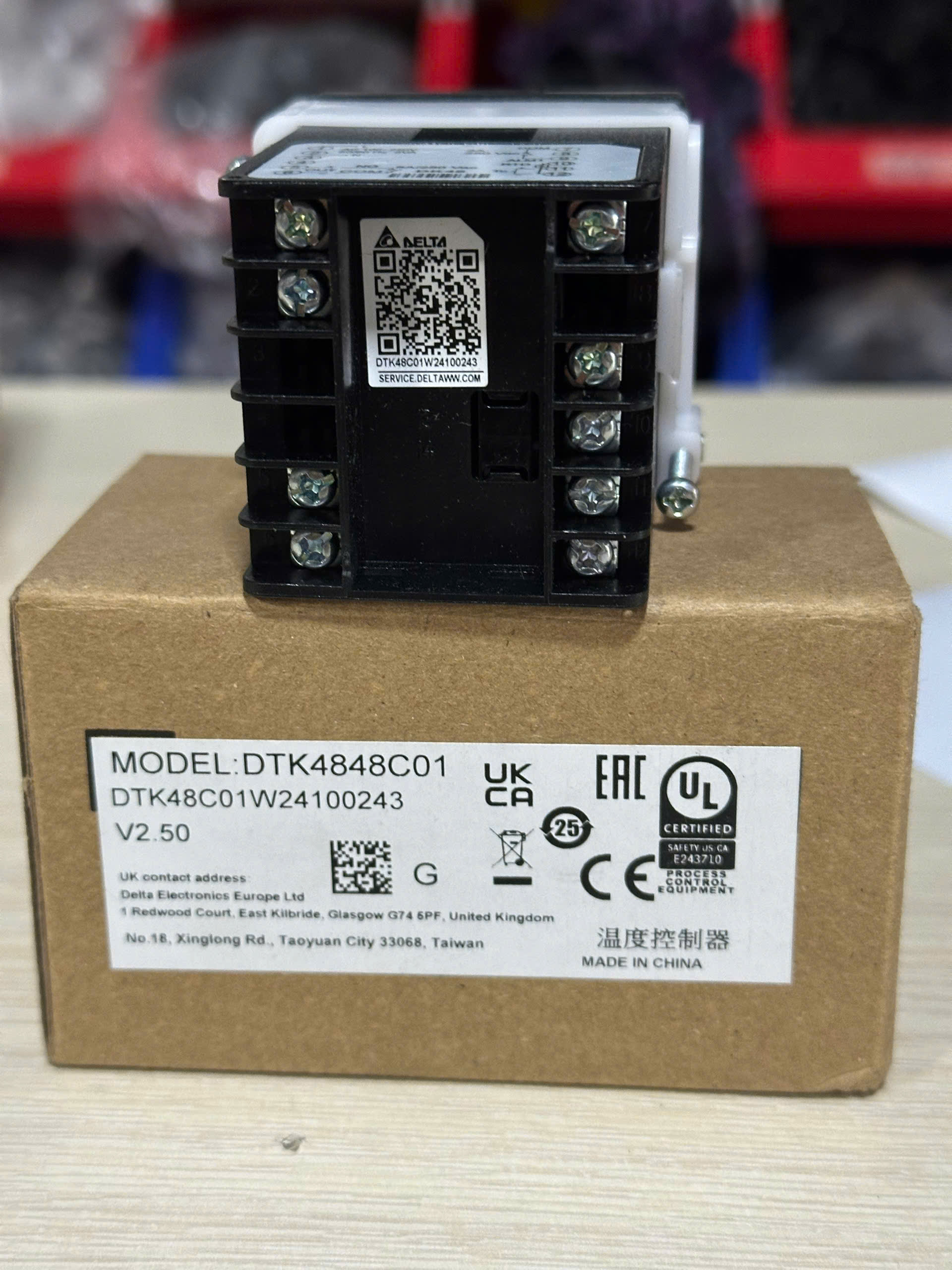 Bộ Điều Khiển Nhiệt Độ DTK4848C01: 48x48mm, 4-20mA, 1 cảnh báo, không RS485.  . LCD Display tùy chọn : DTK4848C01 DTK4848R01 DTK4848R12 DTK4848V12 48x48mm LCD PID RS485
