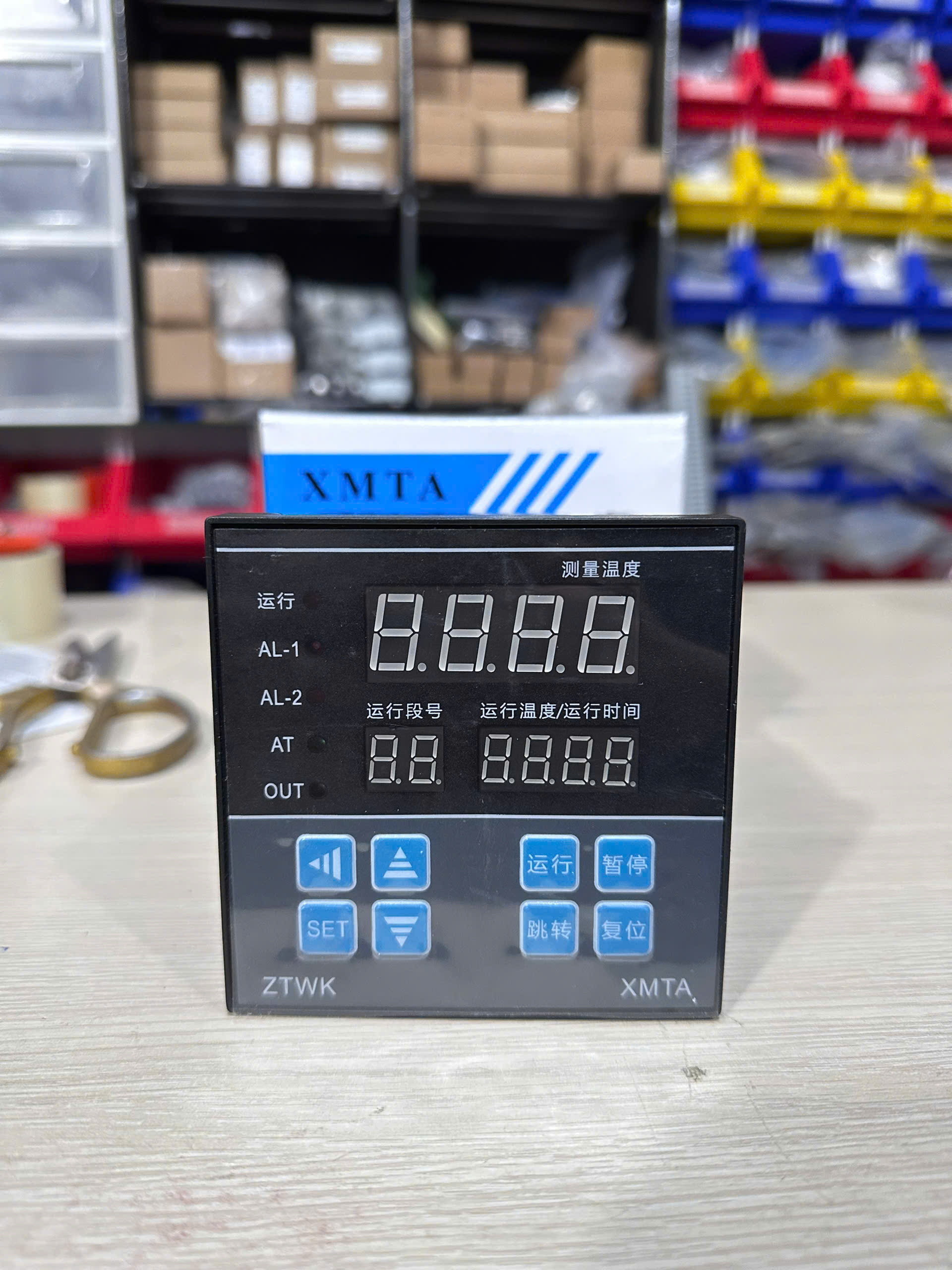 Bộ điều khiển nhiệt độ XMTA-828C1P 4-20mA chương trình đa đoạn XMTA828P – Điều khiển nhiệt độ theo đường cong ,đồng hồ nhiệt độ chương trình đoạn thời gian - 96*96 DC 4-20mA
