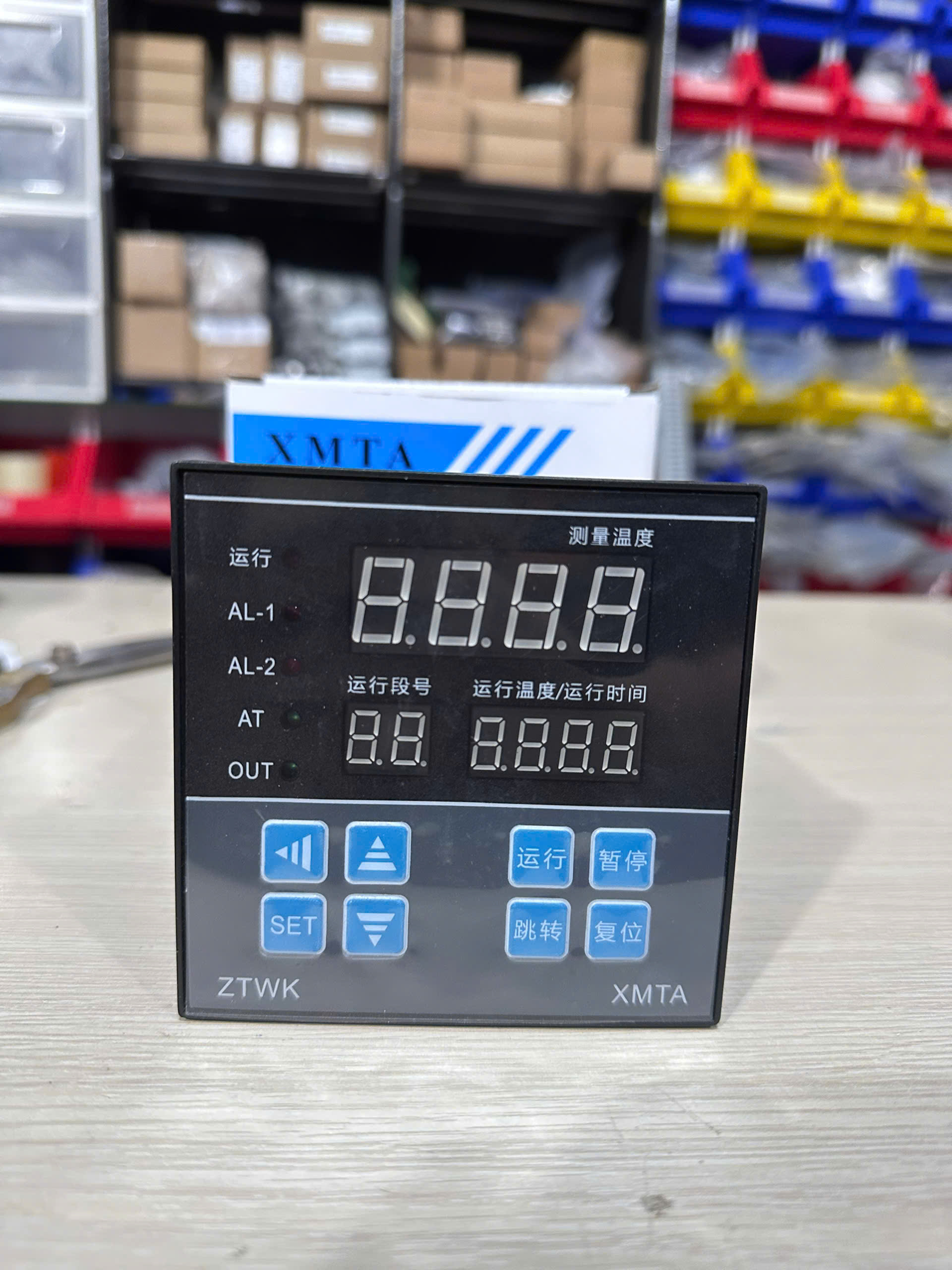 Bộ điều khiển nhiệt độ chương trình đa đoạn XMTA828P – Điều khiển nhiệt độ theo đường cong ,đồng hồ nhiệt độ chương trình đoạn thời gian - 96*96 RA SSR