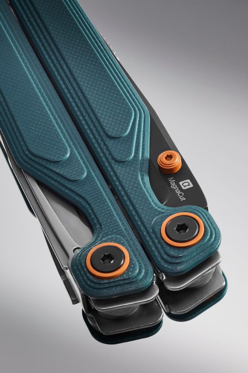 Dao đa năng Leatherman WAVE ALPHA-CASCADIA #833403