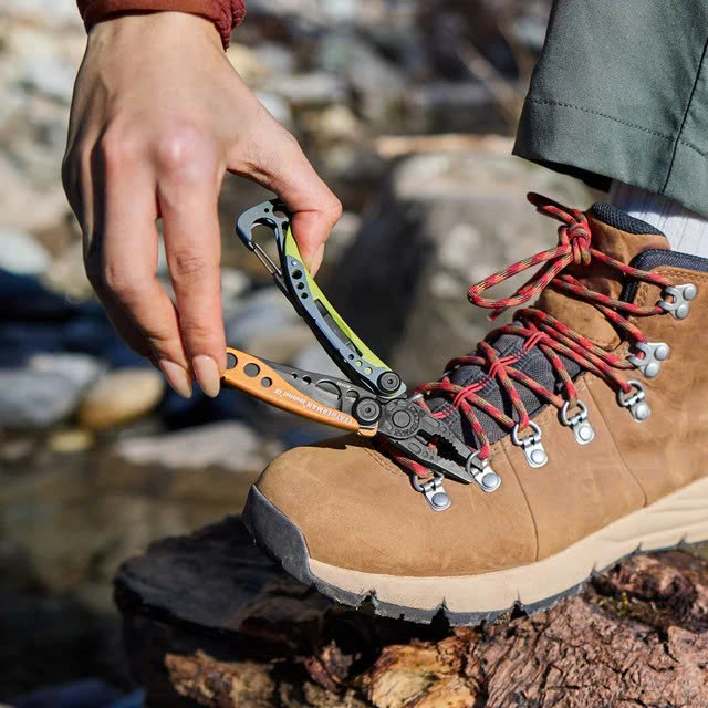 Dao đa năng Leatherman SKELETOOL CX AURORA