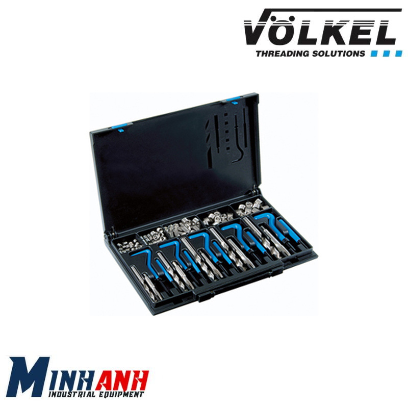 Bộ Ren Cấy Cho Sửa Ren Tổng Hợp 1.5D M5~M12 Inox No.SAG04081 Volkel Bộ Sản Phẩm Bao Gồm 130 Chi Tiết: - 5 Mũi khoan ren cấy STI: 5.2, 6.3, 8.3, 10.4, 12.4mm - 5 Mũi taro ren cấy STI: M5x0.8, M6x1.0, M8x1.25, M10x1.5, M12x1.75 - 5 Dụng cụ lắp ren cấy có vò