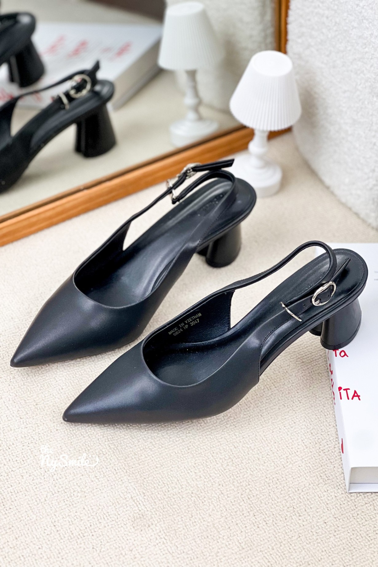 Giày Cao Gót 5cm mũi nhọn HEART