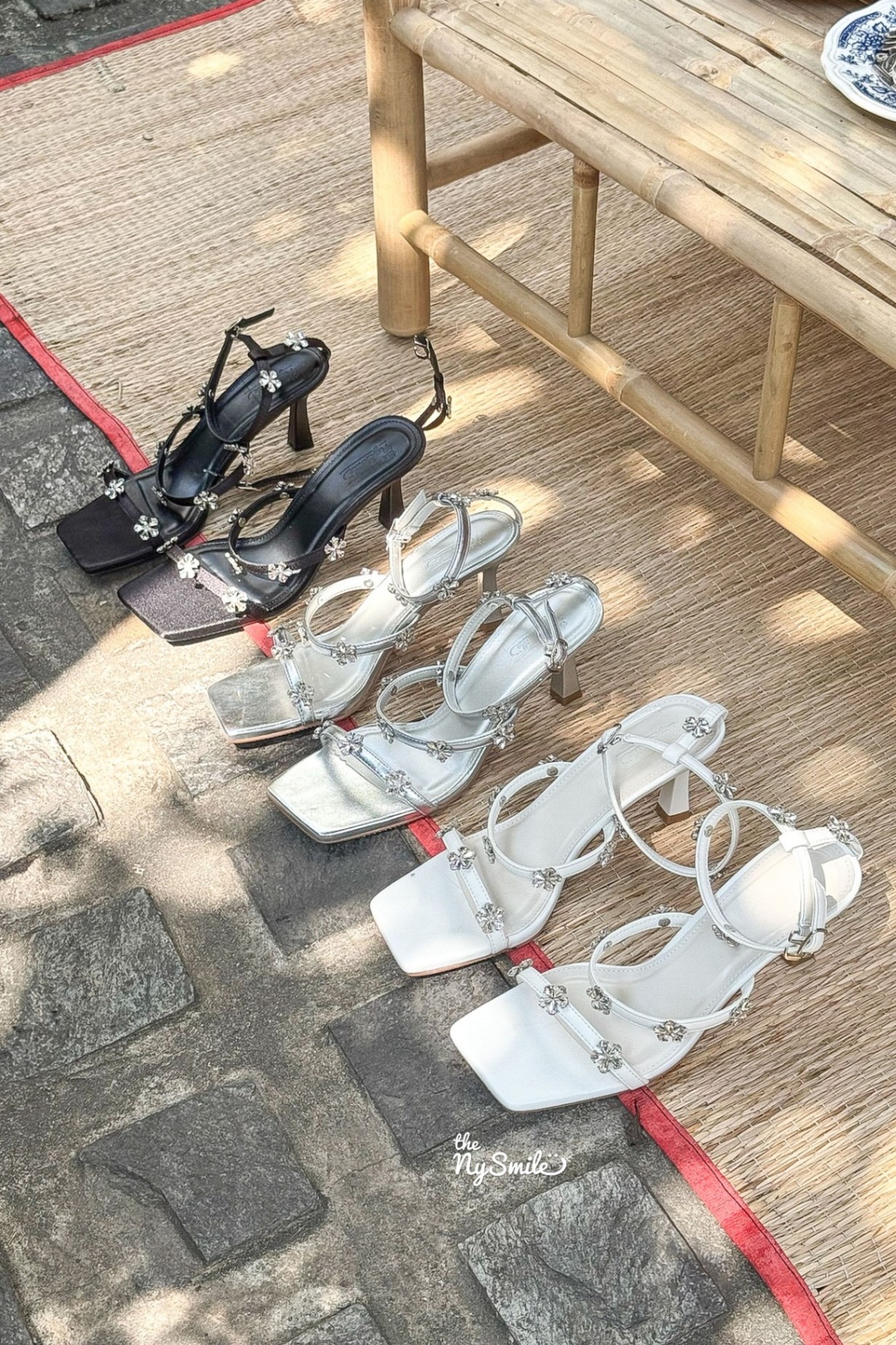 Giày Sandal quai đính đá 8Psang chảnh dự tiệc AKON