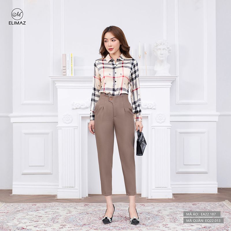 Áo sơ mi cổ đức trơn burberry