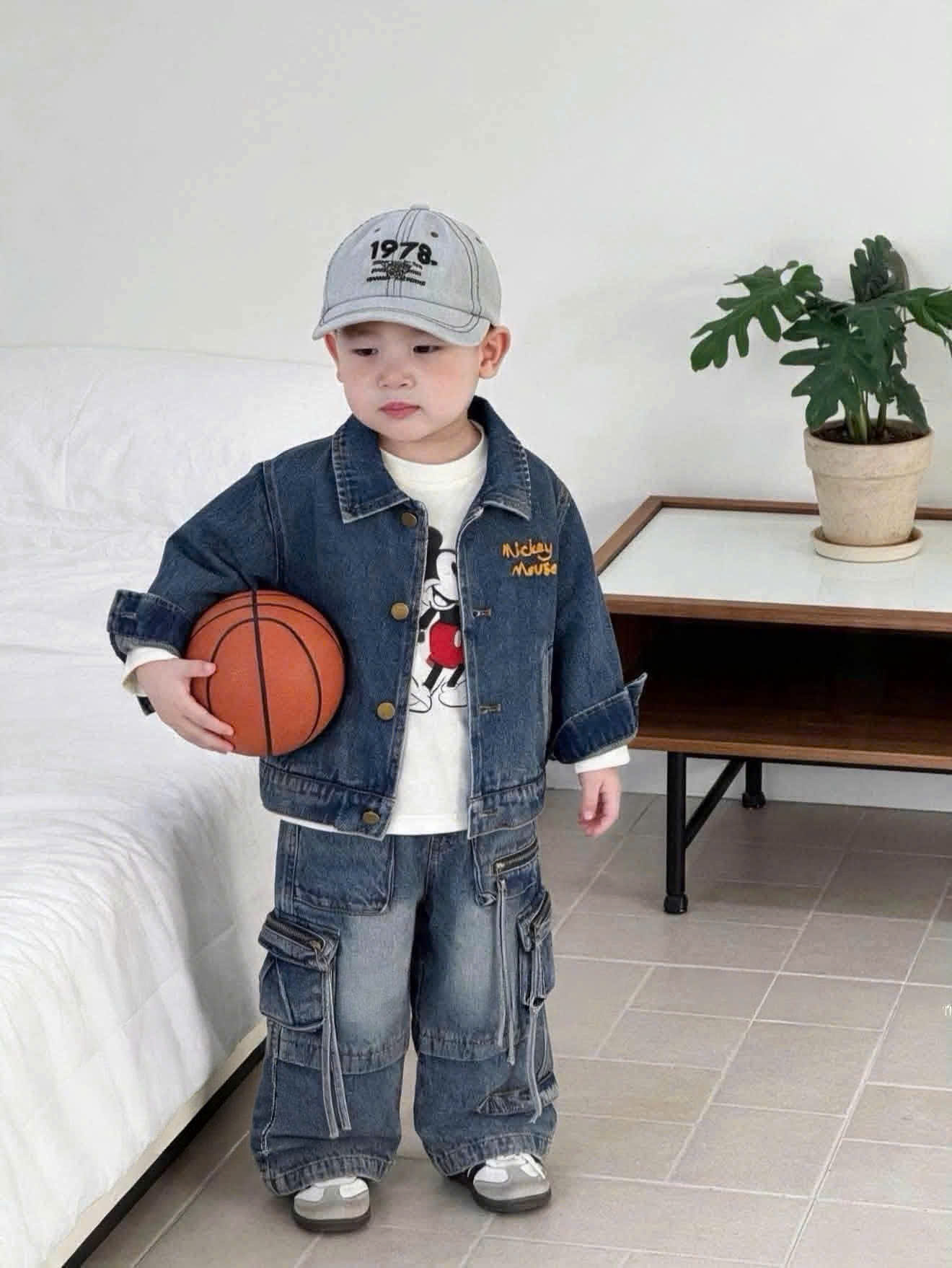 AB930 - ÁO KHOÁC JEANS BÒ XANH BÉ TRAI MICKEY MOUSE