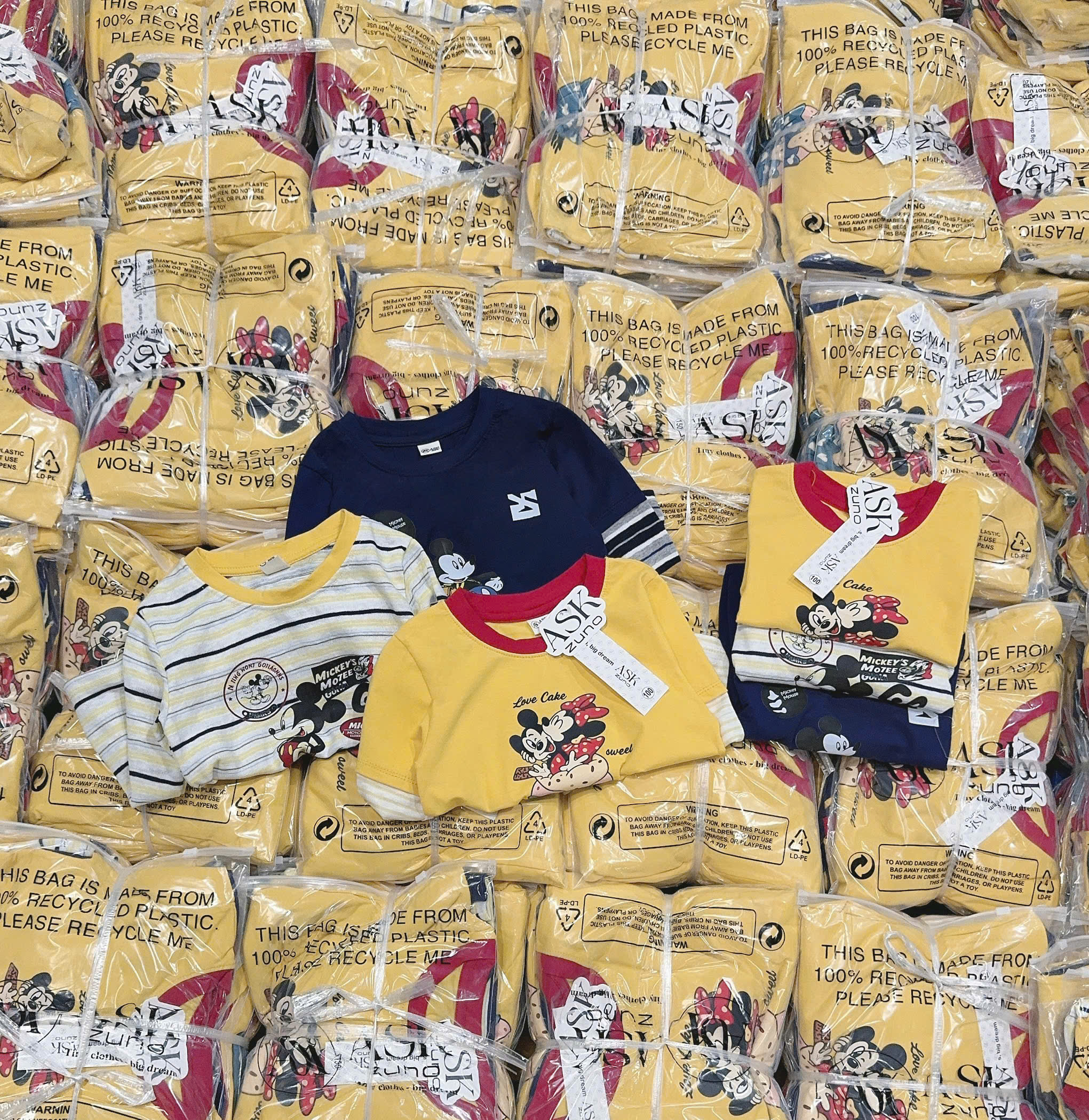 AB951 - SET 3 ÁO BÉ TRAI DÀI MICKEY PHỐI TAY than vàng kẻ