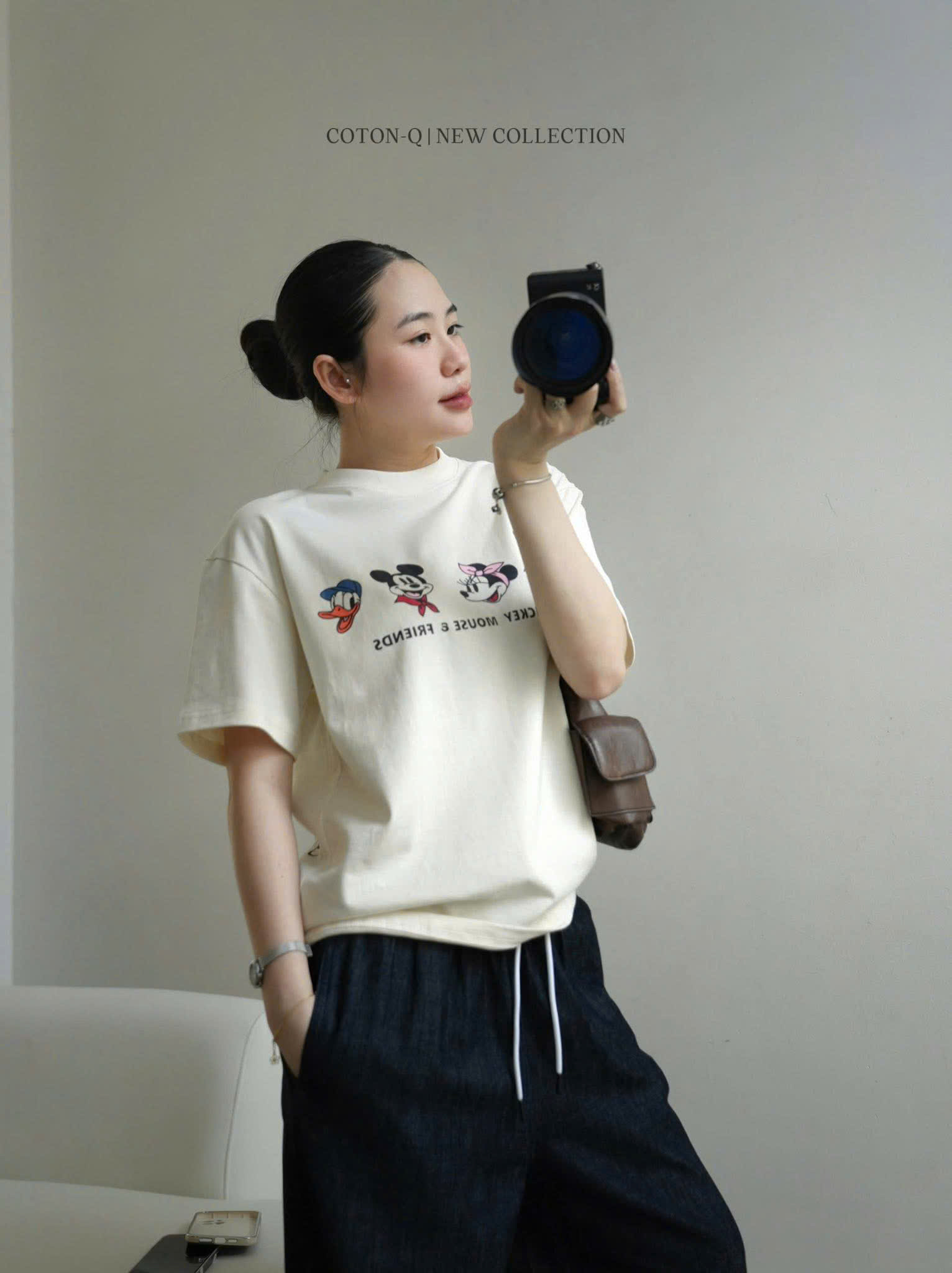 ANU404 - ÁO PHÔNG NỮ MÀU BE MICKEY DONALD