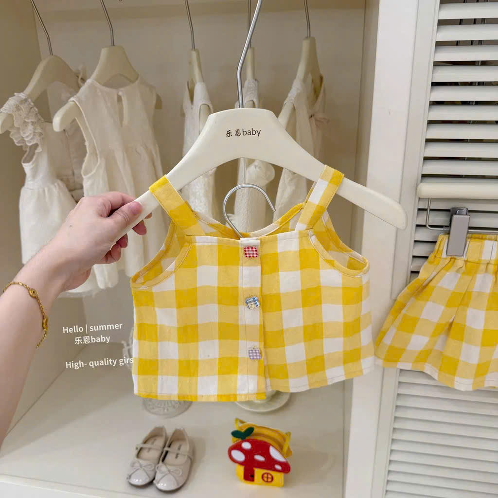 G024 - BỘ ĐÙI BÉ GÁI CARO VÀNG CÚC MÀU
