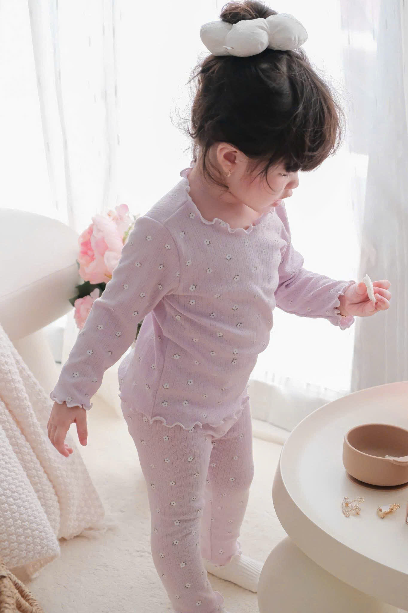 G064 - SET 2 BỘ BÉ GÁI THÔNG HƠI HOA NHÍ DÀI TAY xanh hồng