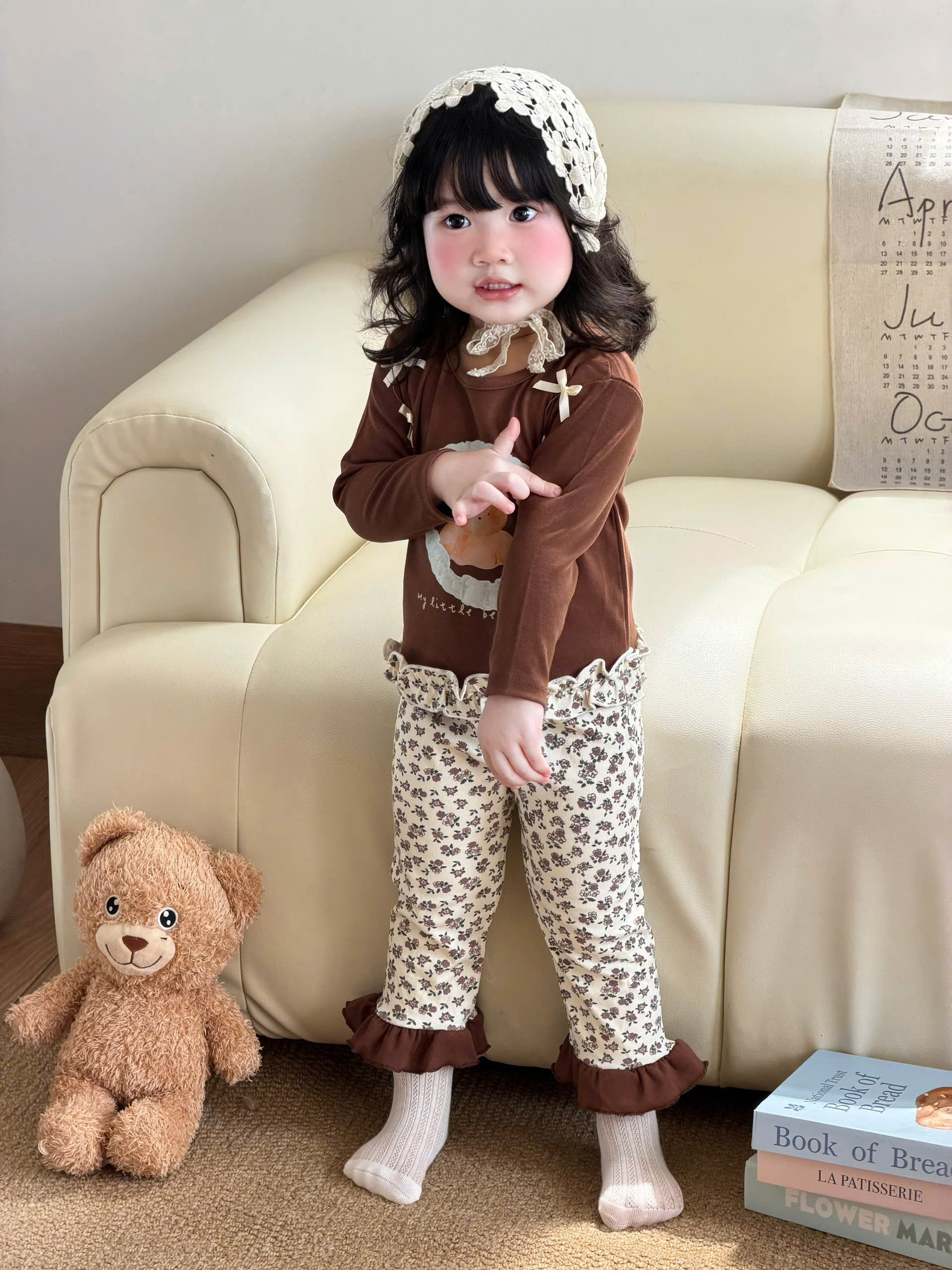 (CHỜ) G104 - SET 2 BỘ BÉ GÁI ZIP GẤU BÈO HOA NƠ nâu be
