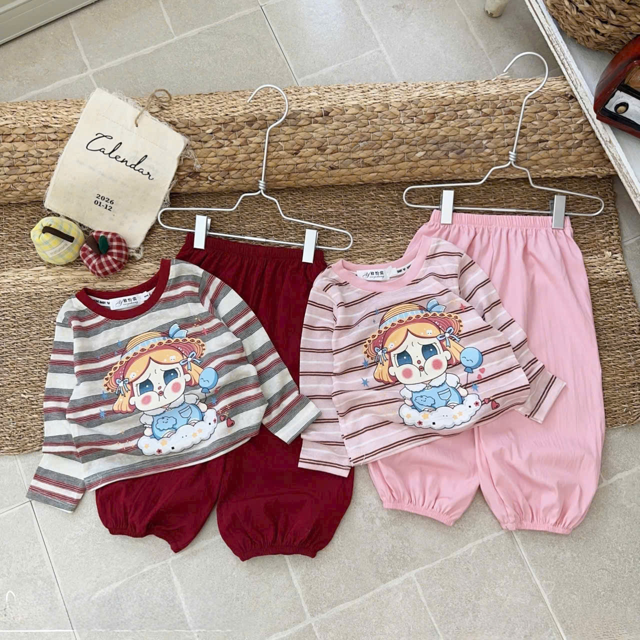 (CHỜ) G107 - BỘ BÉ GÁI DÀI TAY KẺ NGANG CÔ BÉ QUẦN BOMBER