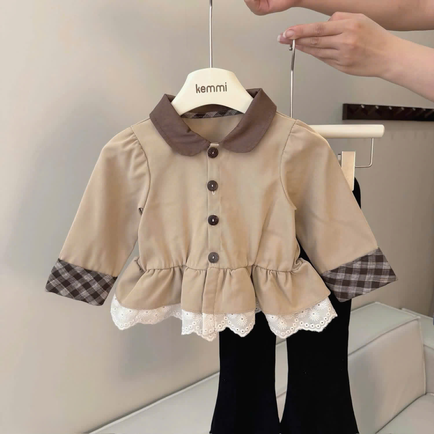 G133 - SET BÉ GÁI ÁO BABYDOLL NÂU QUẦN ĐEN LOE