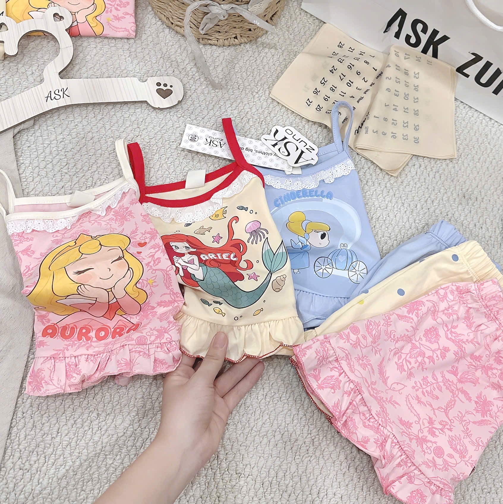 G994 - SET 3 BỘ ĐÙI BÉ GÁI 2S BÈO CÔNG CHÚA xanh hồng vàng