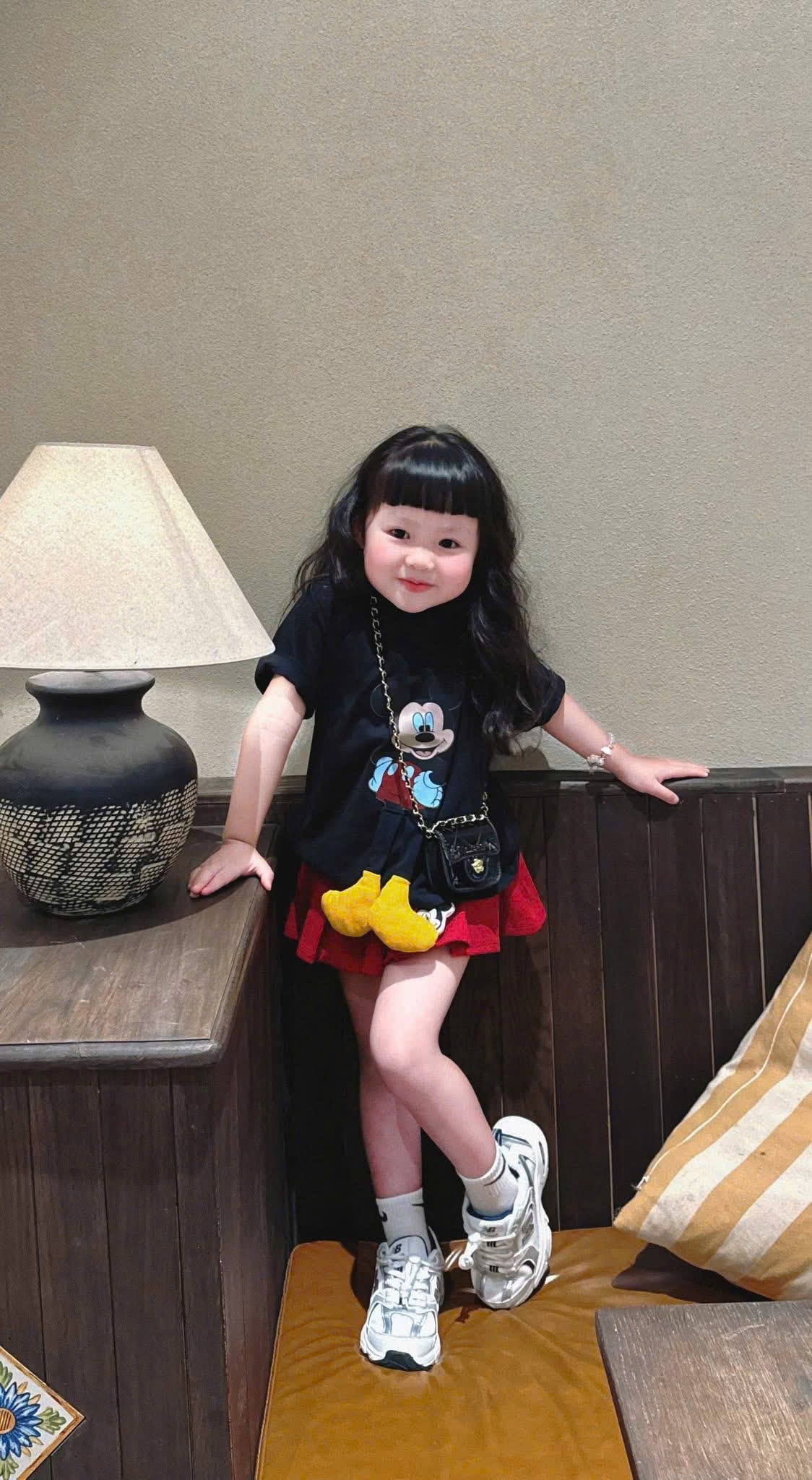 G996 - SET BÉ GÁI ÁO CỘC KITTY MIX CVAY