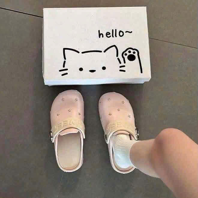 (CHỜ) PK325 - DÉP CROCS ĐÍNH SAO MPB