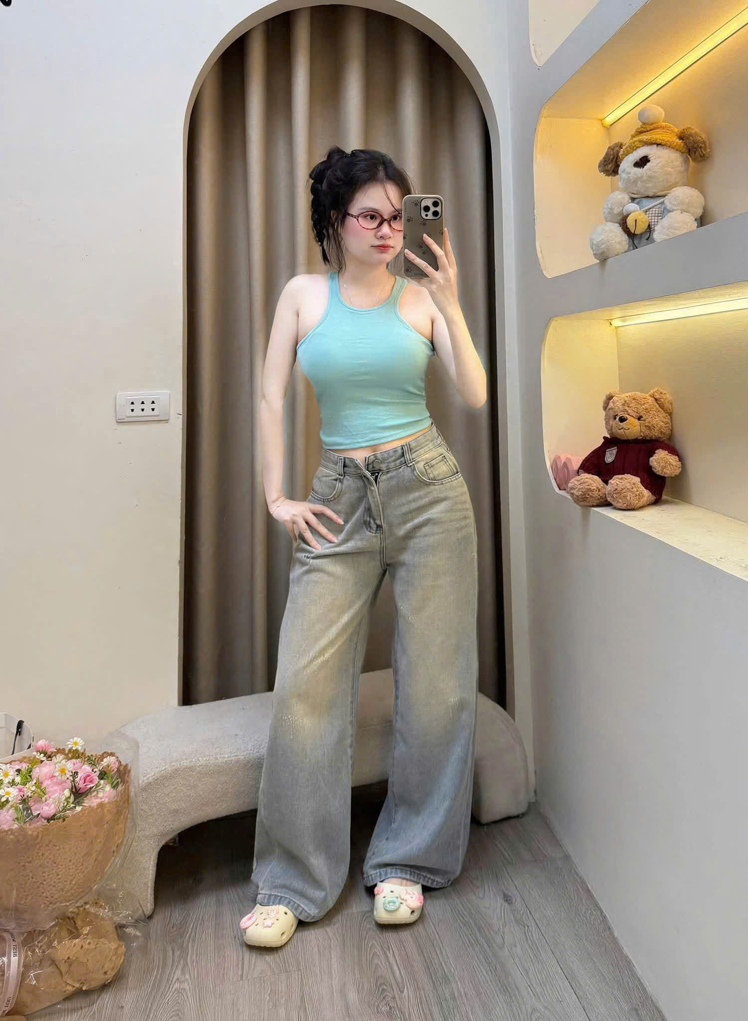 QNU709 - QUẦN JEANS SUÔNG XÁM BẠC M348